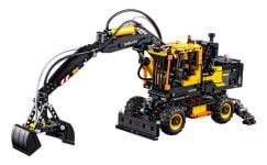 LEGO Technic 42053 Volvo EW 160E Bagger - © 2016 LEGO Group