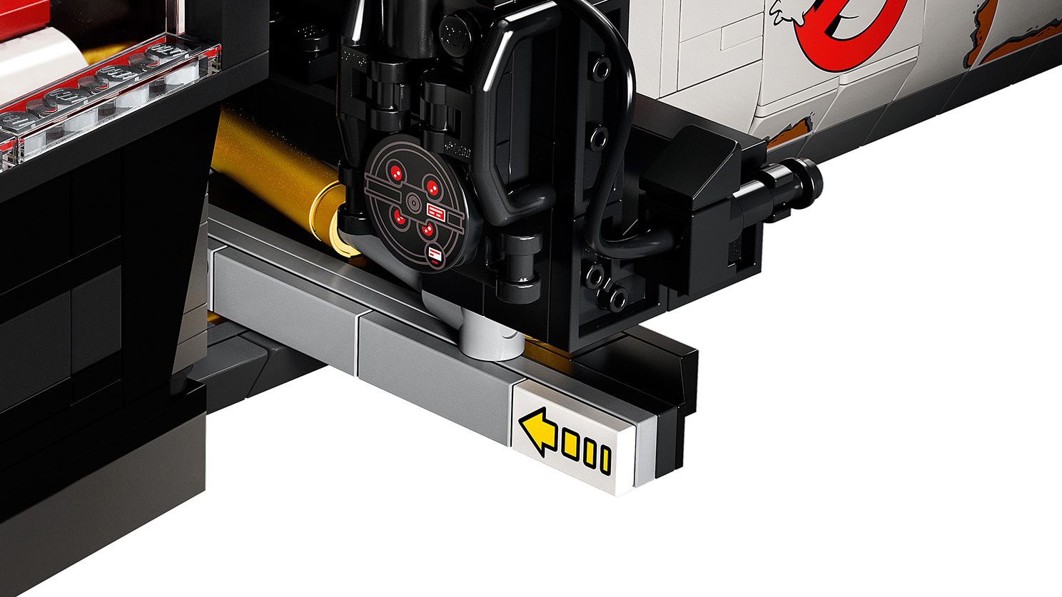 LEGO Advanced Models 10274 Ghostbusters™ ECTO-1 LEGO_10274_WEB_SEC02_1488_white.jpg