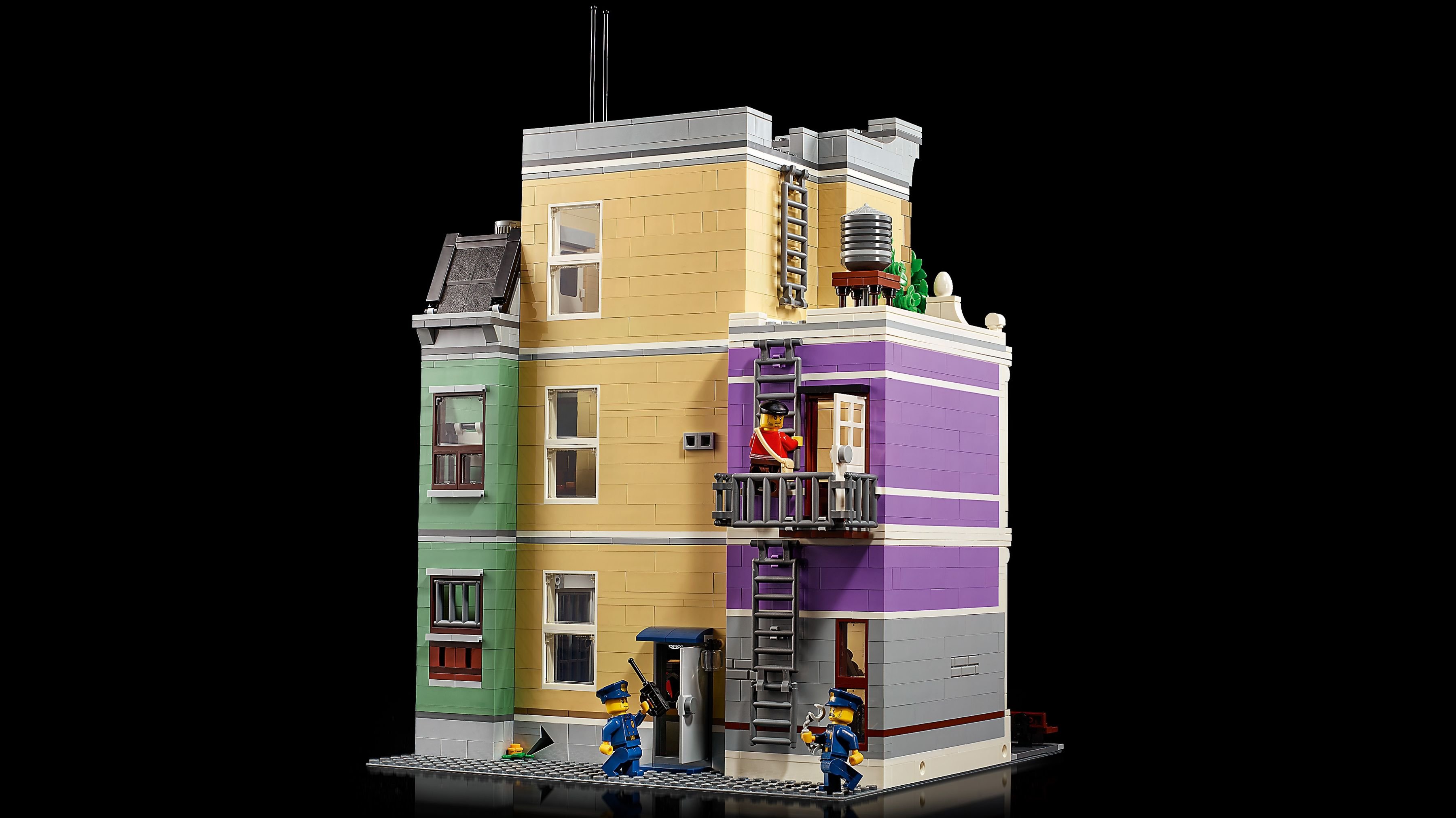 LEGO Advanced Models 10278 Polizeistation LEGO_10278_web_sec04.jpg