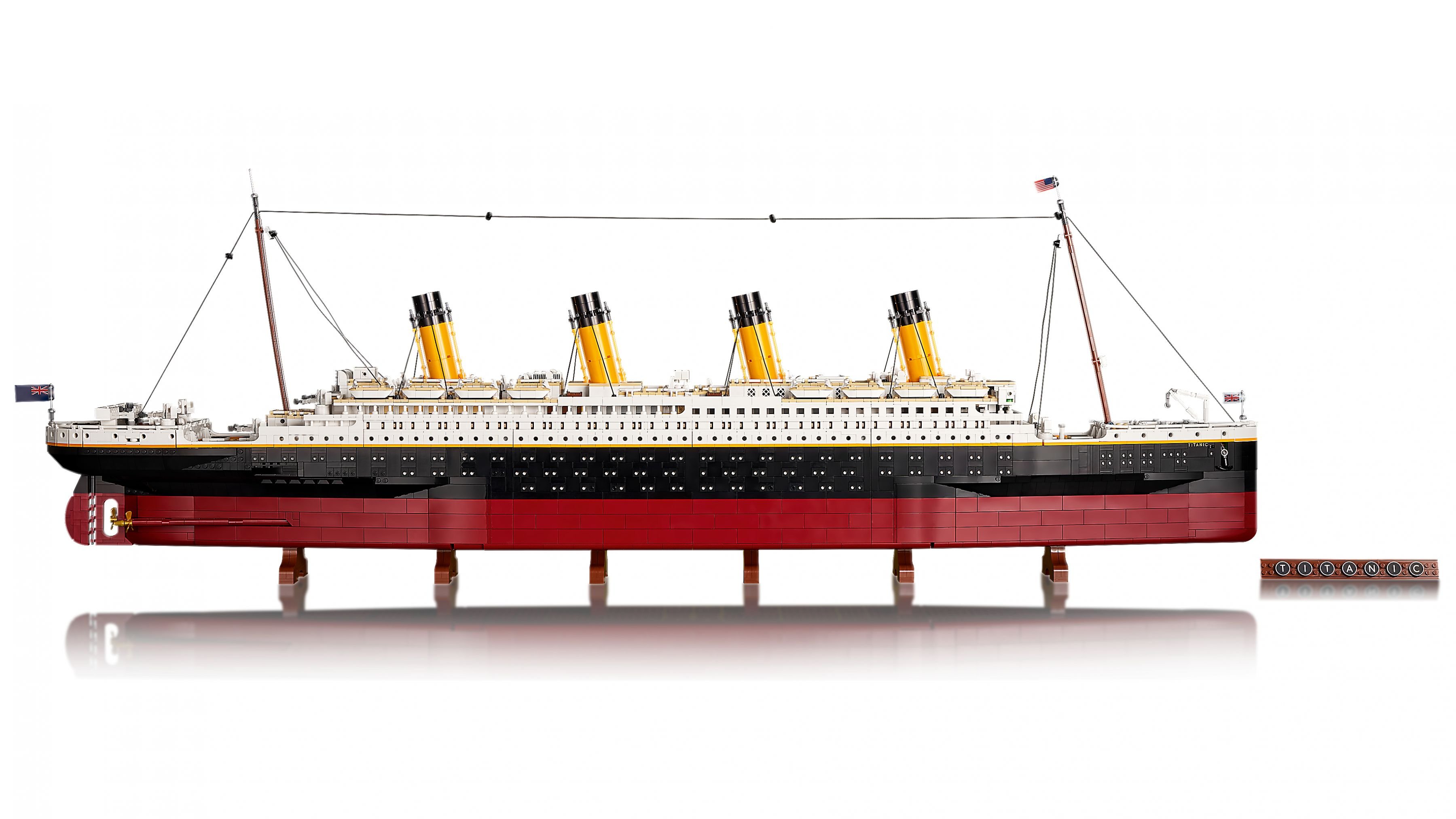 LEGO Advanced Models 10294 LEGO® Titanic LEGO_10294_alt4.jpg