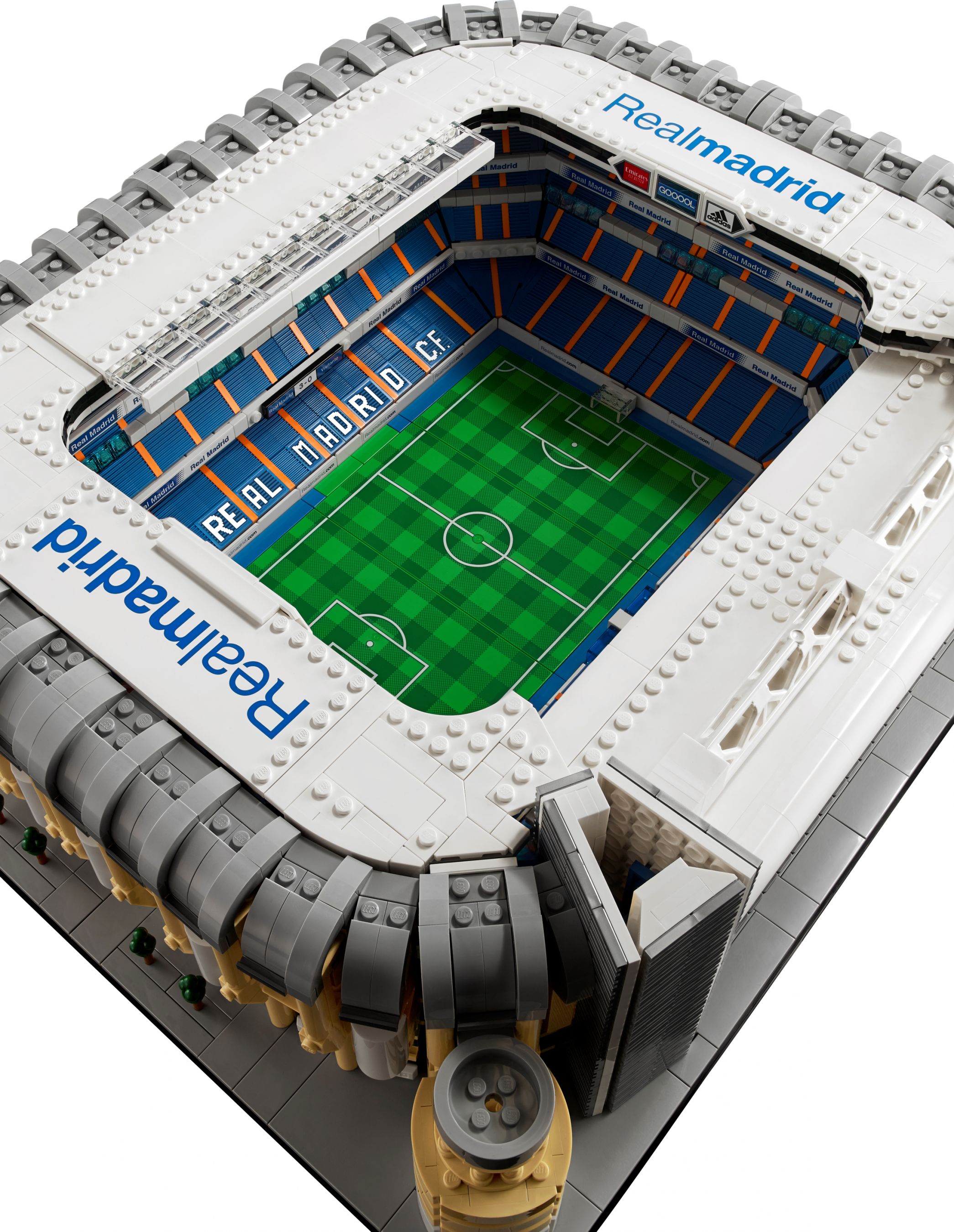 LEGO Advanced Models 10299 Real Madrid - Santiago Bernabéu Stadion LEGO_10299_alt3.jpg