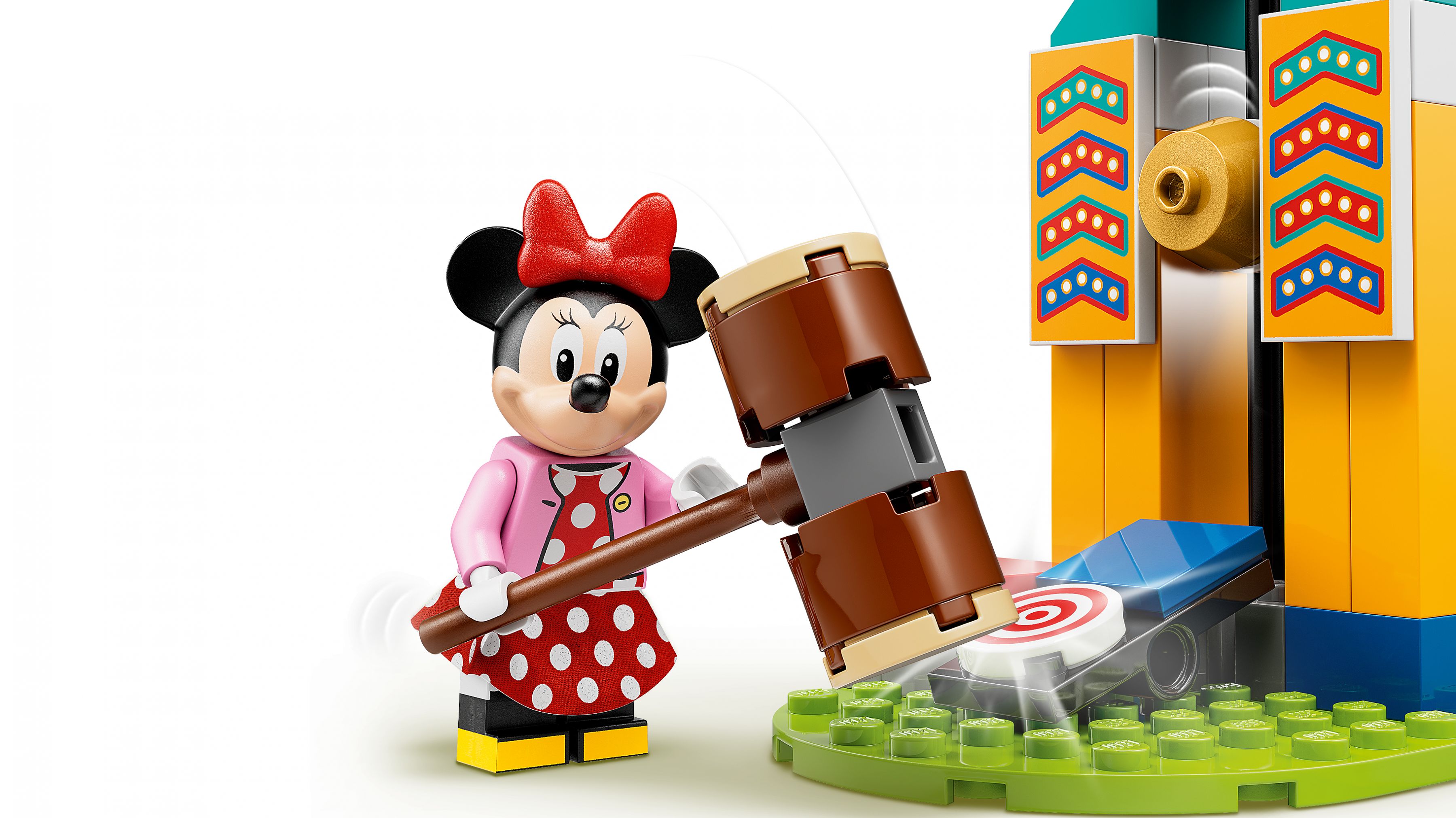 LEGO Disney 10778 Micky, Minnie und Goofy auf dem Jahrmarkt LEGO_10778_WEB_SEC03_NOBG.jpg