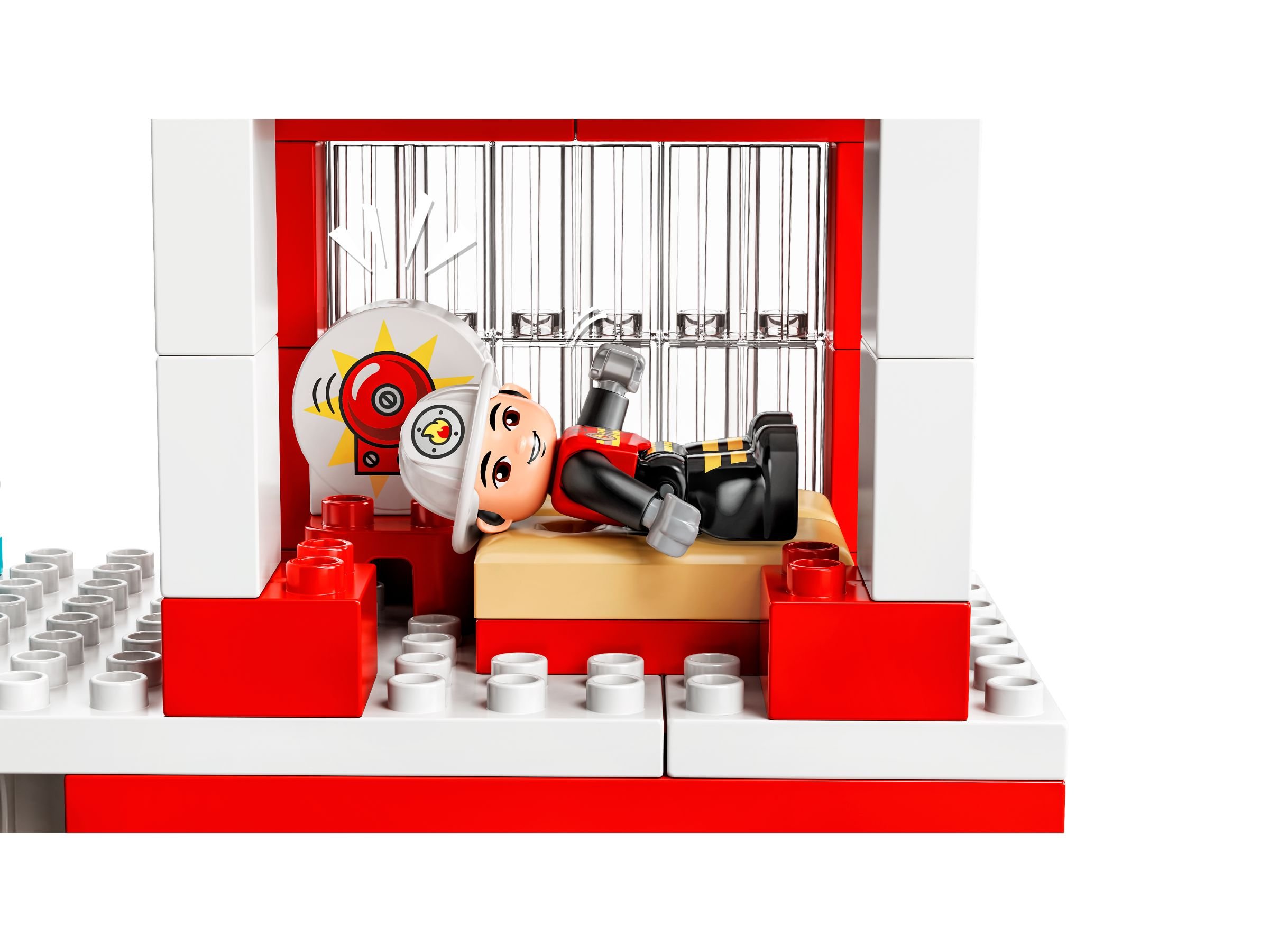 LEGO Duplo 10970 Feuerwehrwache mit Hubschrauber LEGO_10970_alt4.jpg