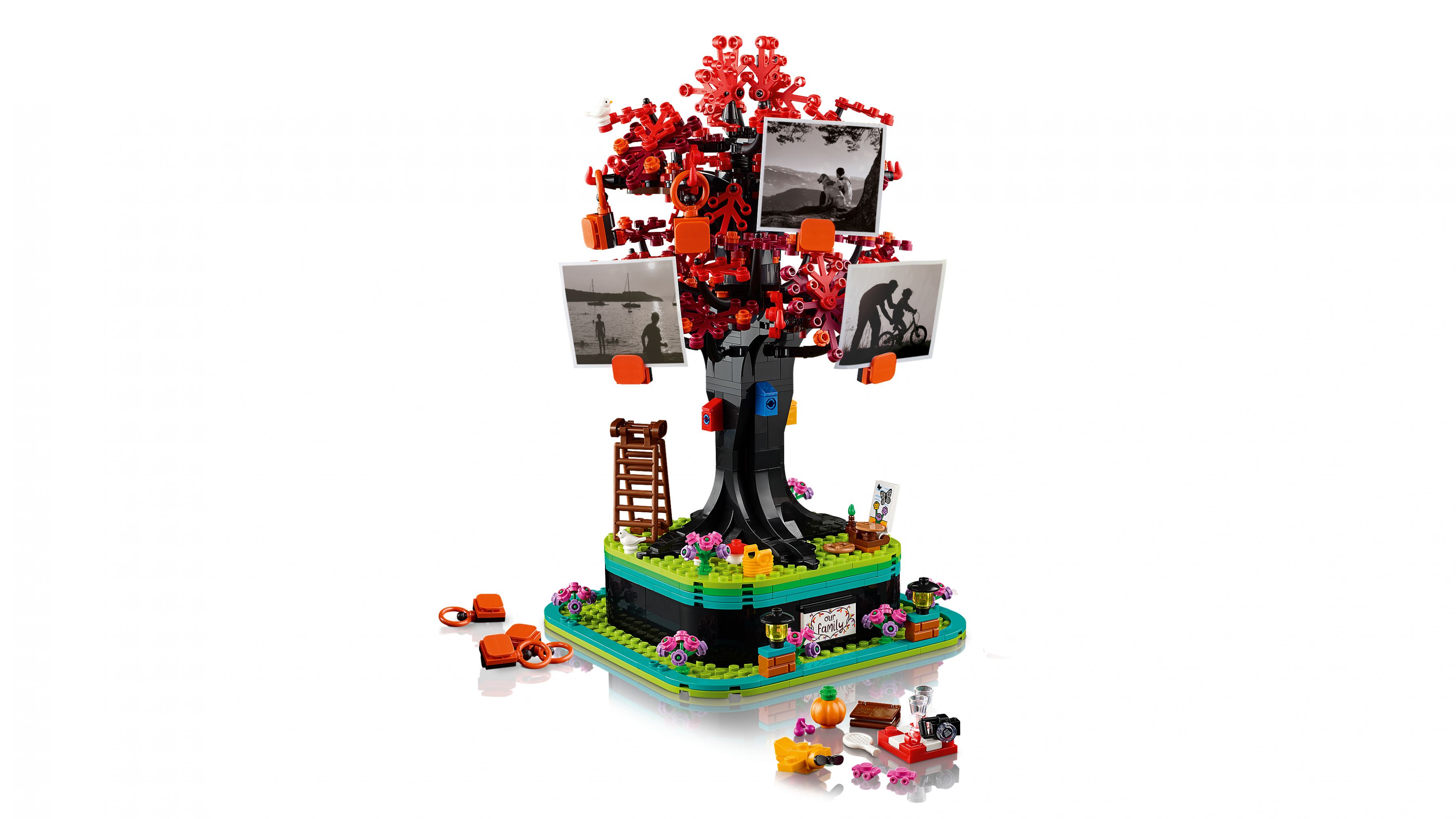 LEGO Ideas 21346 Familienbaum LEGO_21346_WEB_SEC02_NOBG.jpg