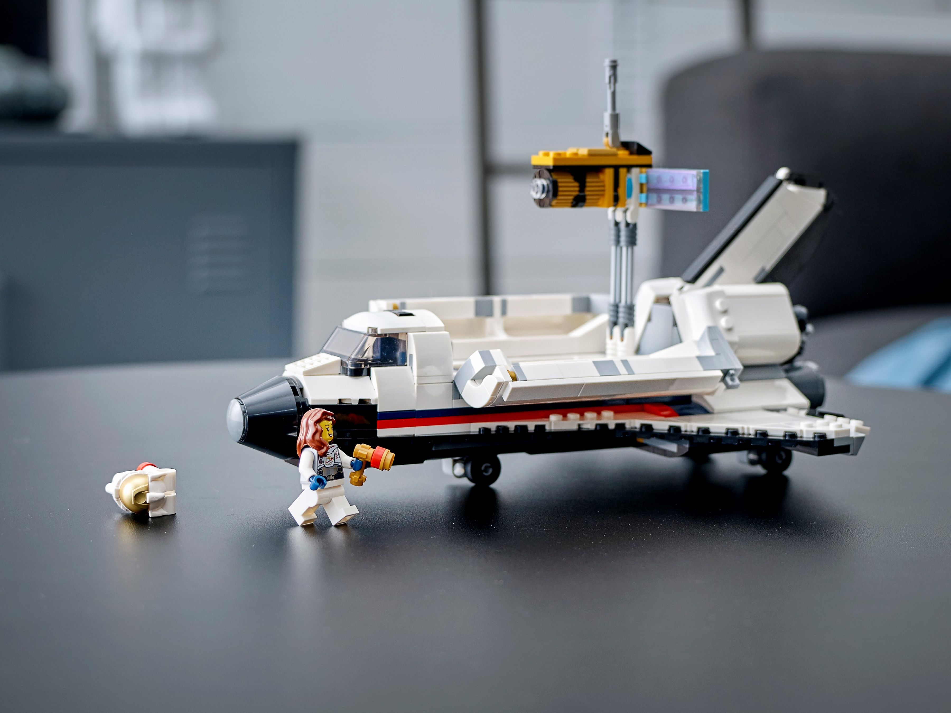 LEGO Creator 31117 Spaceshuttle-Abenteuer LEGO_31117_alt15.jpg