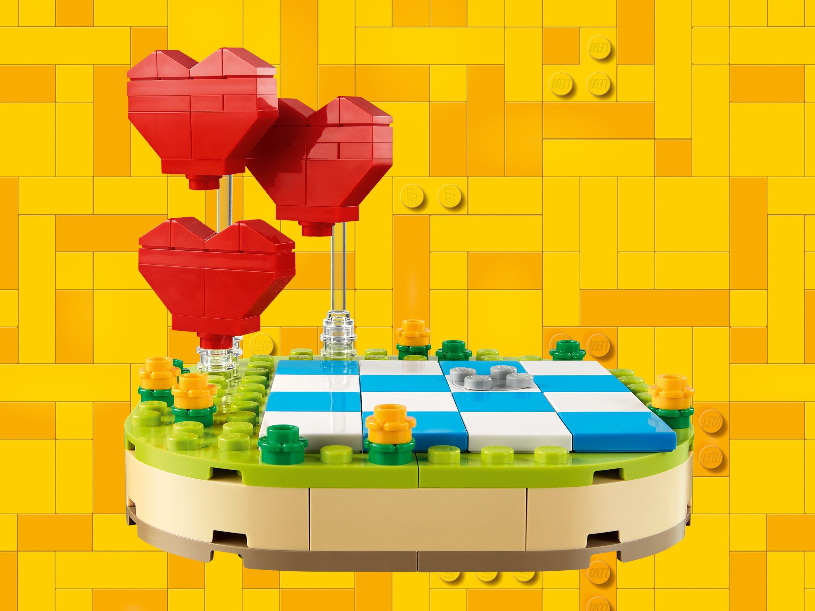 LEGO Seasonal 40462 Valentinstag-Bär LEGO_40462_alt4.jpg
