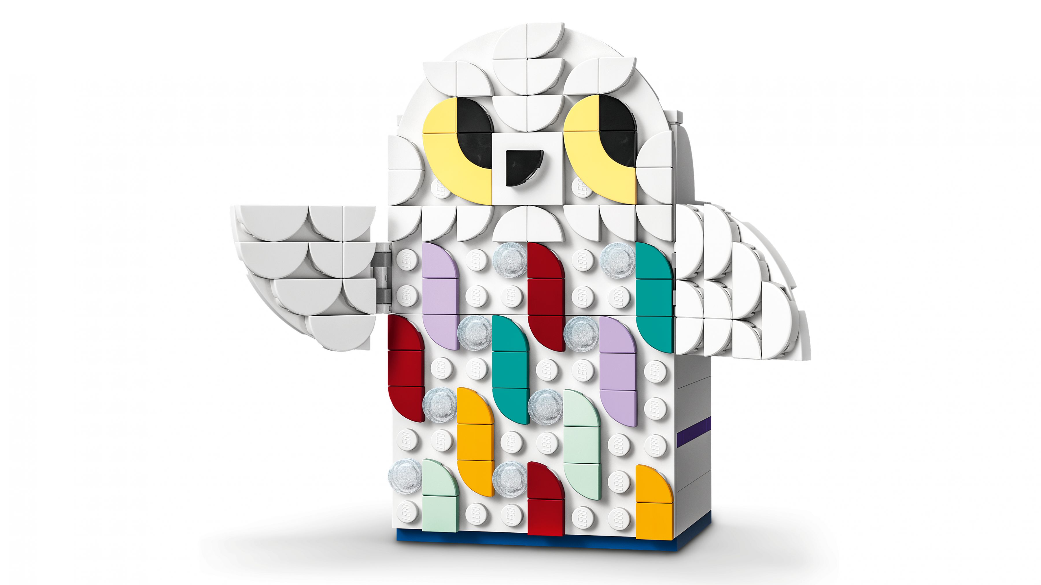 LEGO Dots 41809 Hedwig™ Stiftehalter LEGO_41809_WEB_SEC02_NOBG.jpg