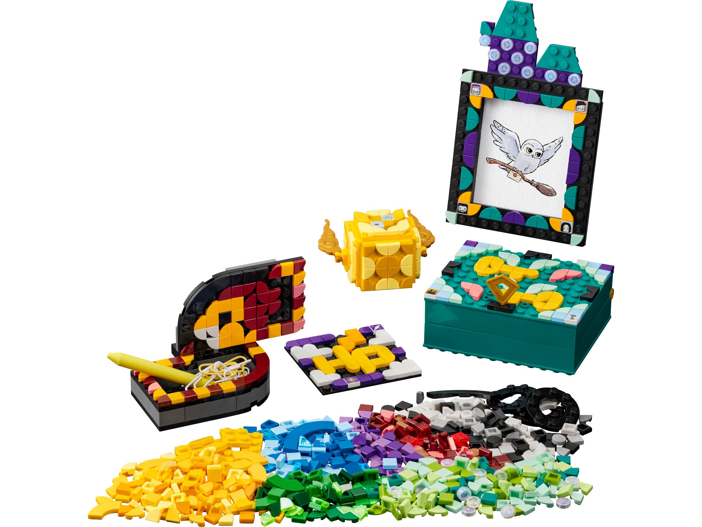 LEGO Dots 41811 Hogwarts™ Schreibtisch-Set