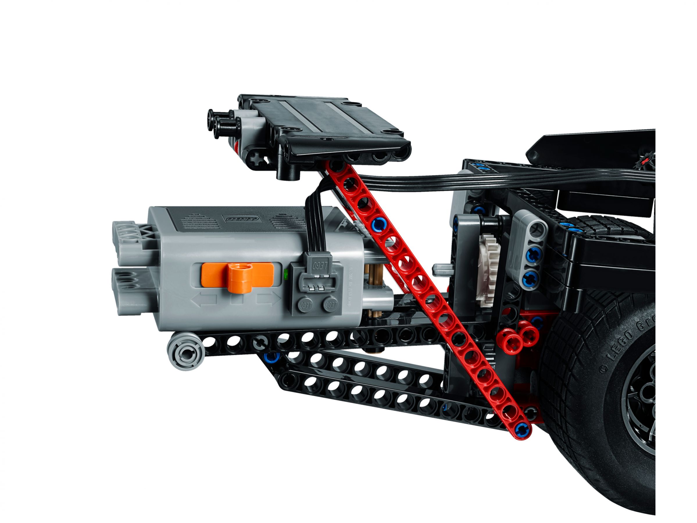 LEGO Technic 42050 Drag Racer LEGO_42050_alt6.jpg