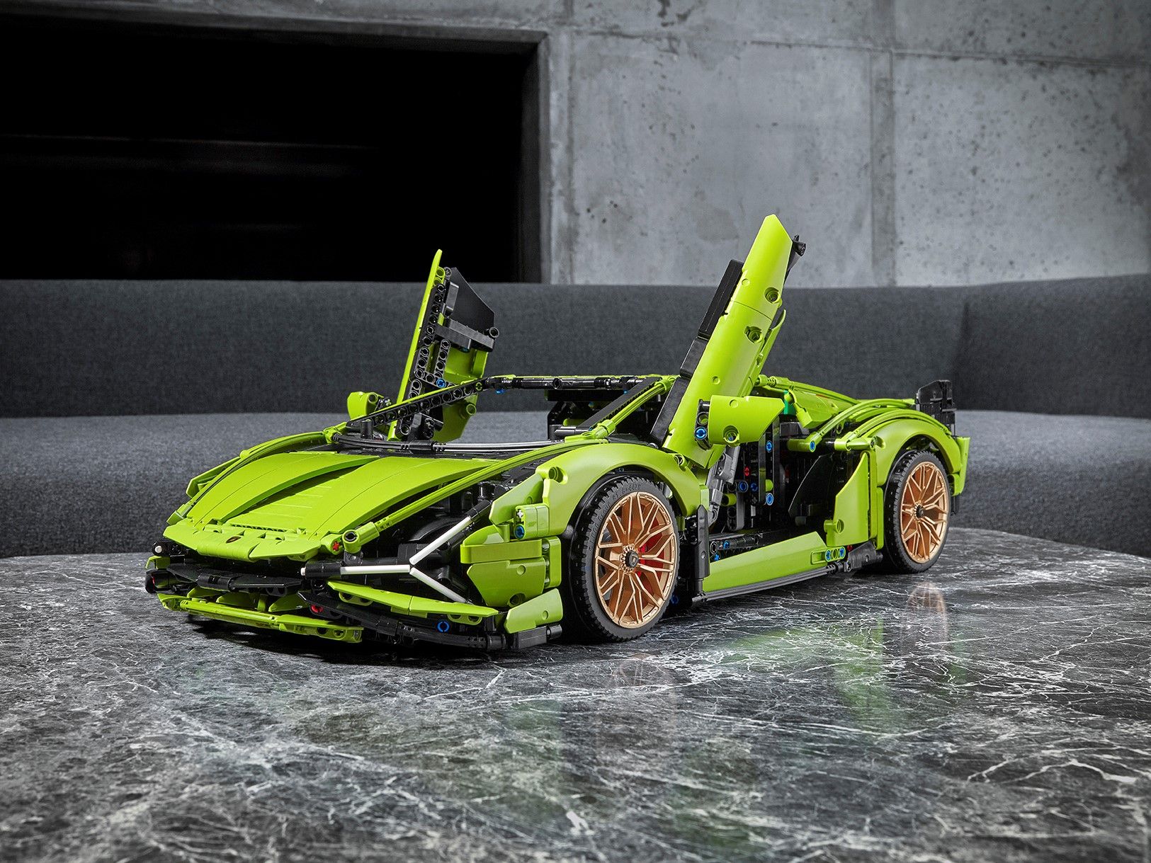 LEGO Technic 42115 Lamborghini Sián FKP 37 LEGO_42115_alt24.jpg