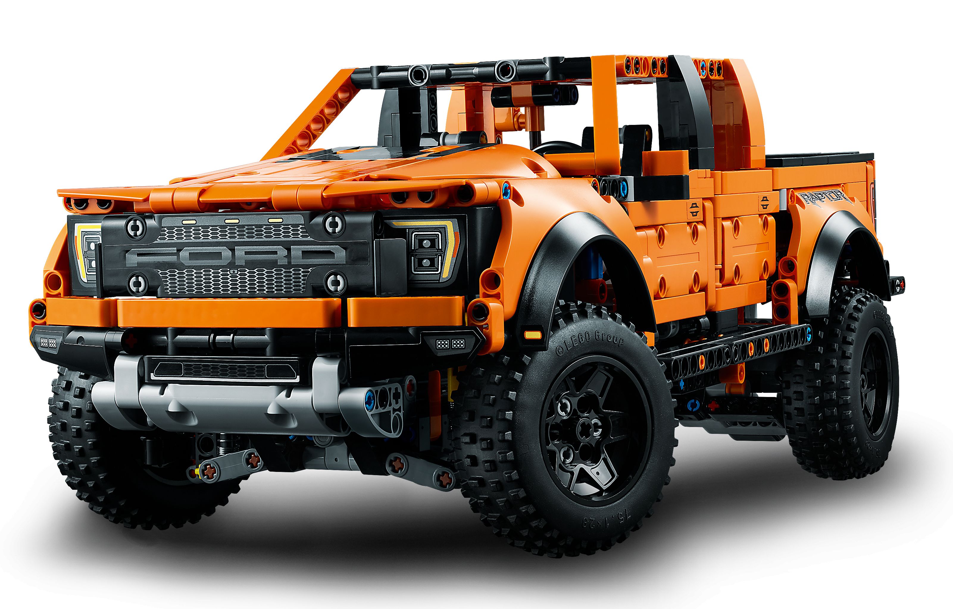 LEGO Technic 42126 Ford® F-150 Raptor LEGO_42126_alt6.jpg