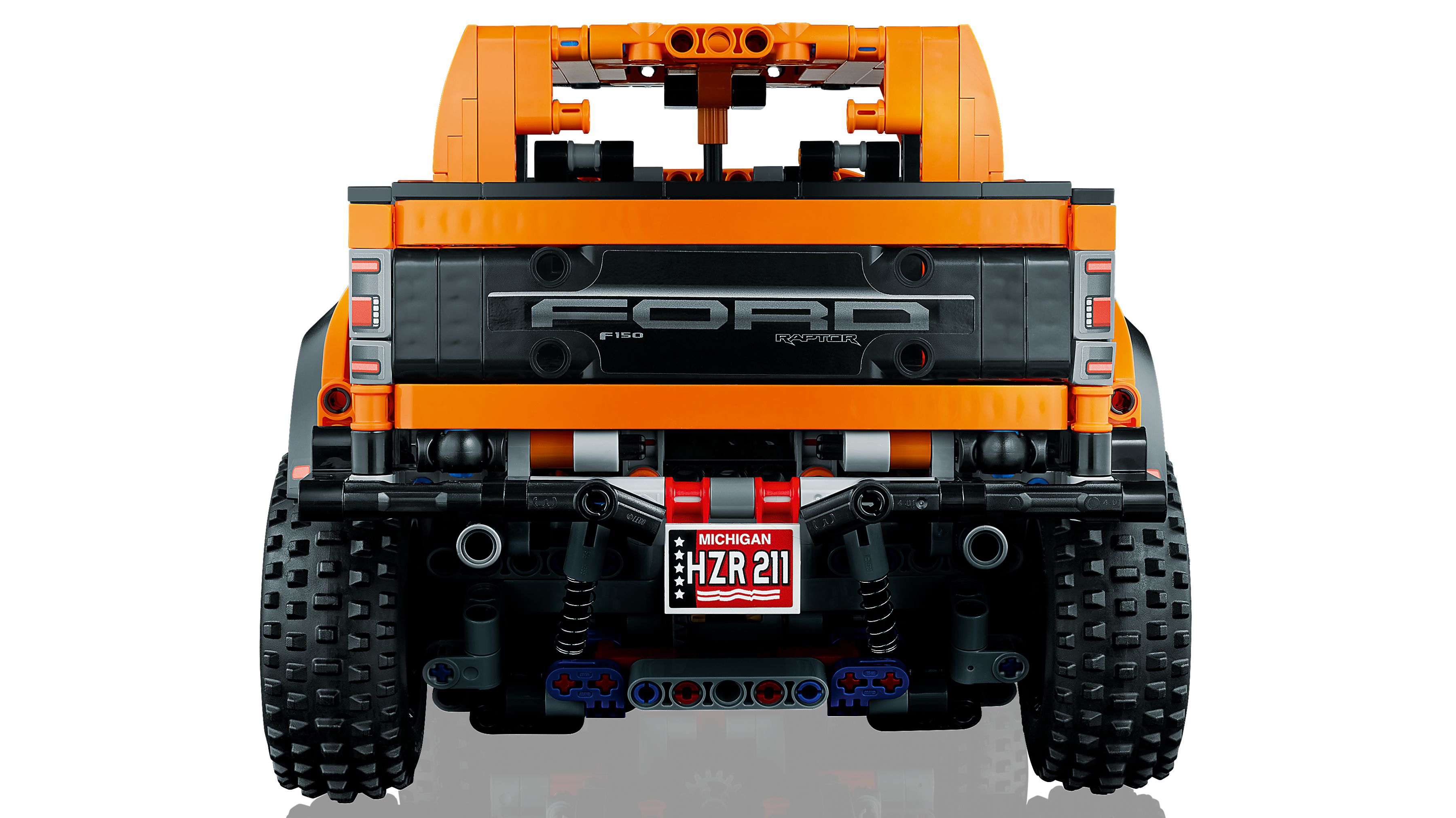 LEGO Technic 42126 Ford® F-150 Raptor LEGO_42126_web_sec02_nobg.jpg