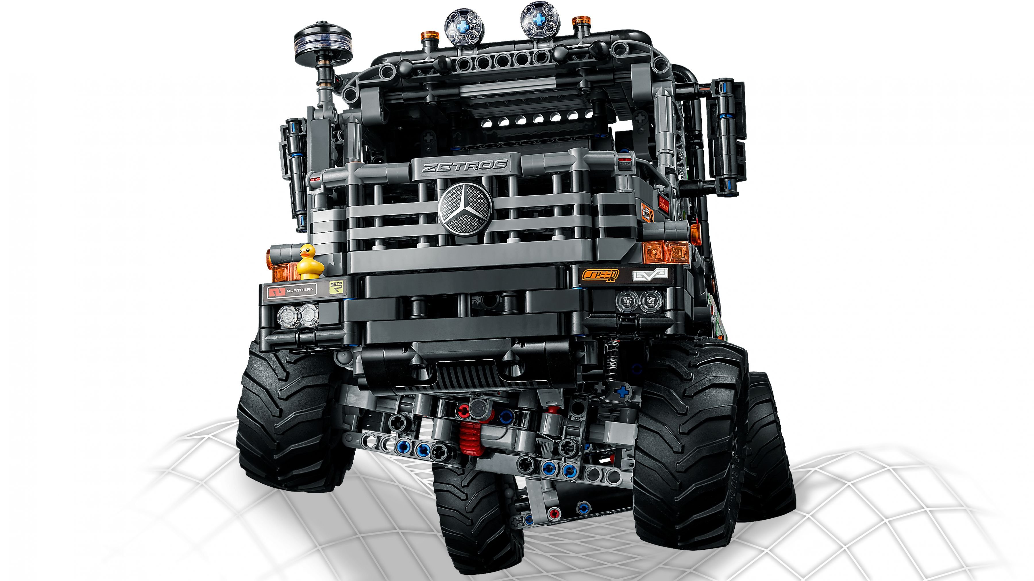 LEGO Technic 42129 4x4 Mercedes-Benz Zetros Offroad-Truck LEGO_42129_web_sec07_nobg.jpg
