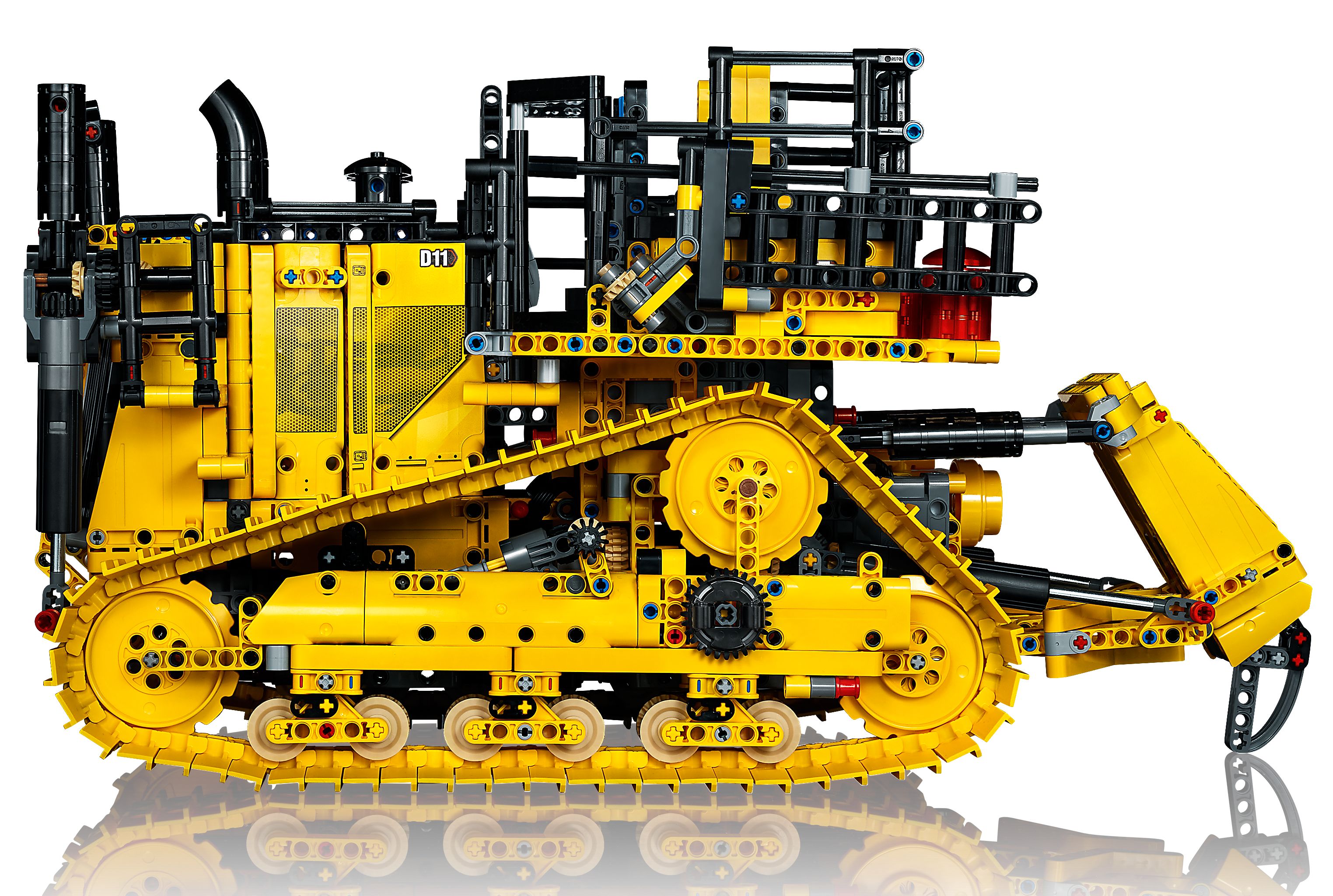 LEGO Technic 42131 Appgesteuerter Cat® D11 Bulldozer LEGO_42131_alt3.jpg