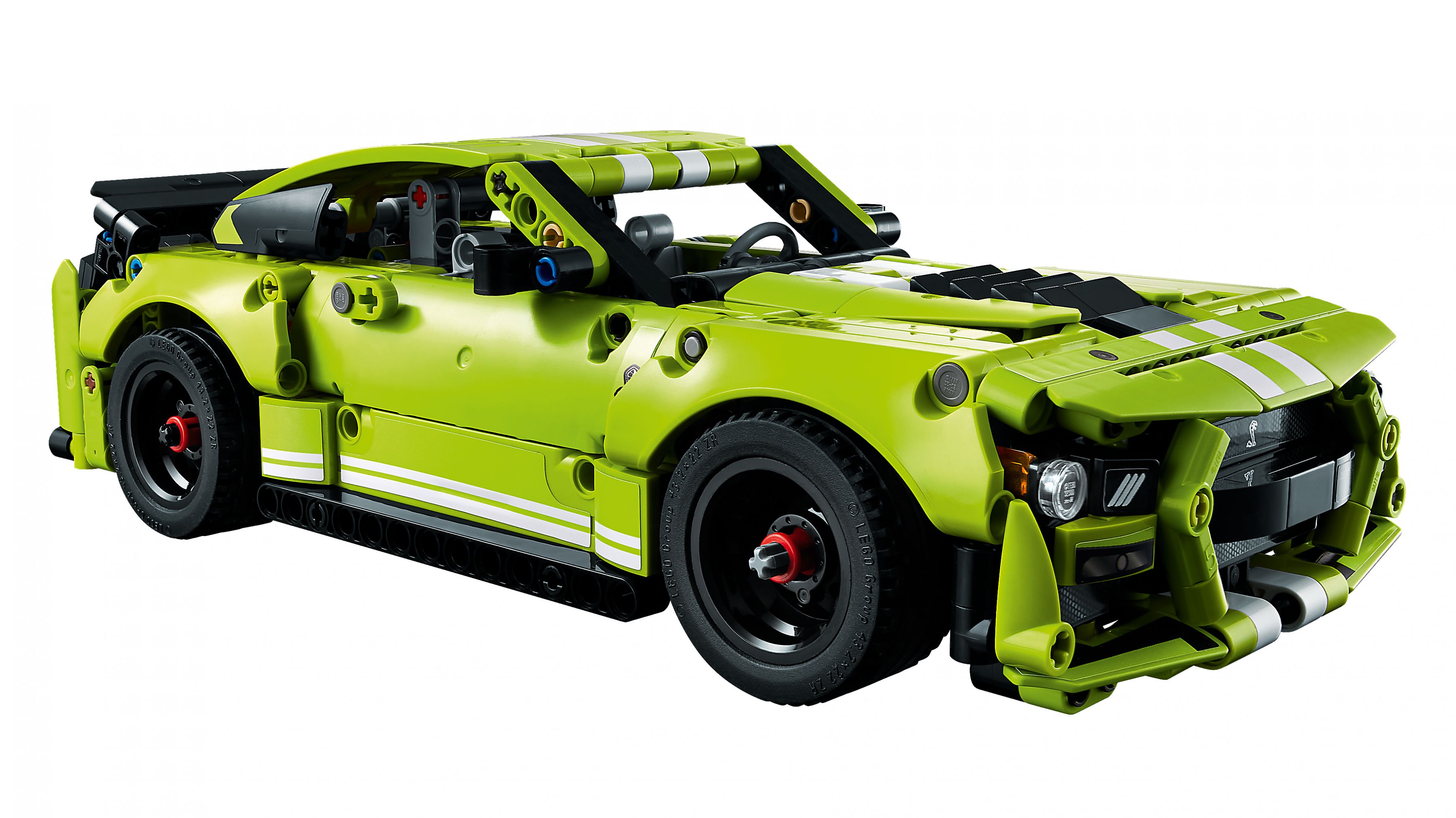 LEGO Technic 42138 Ford Mustang Shelby® GT500® LEGO_42138_WEB_SEC01_NOBG.jpg