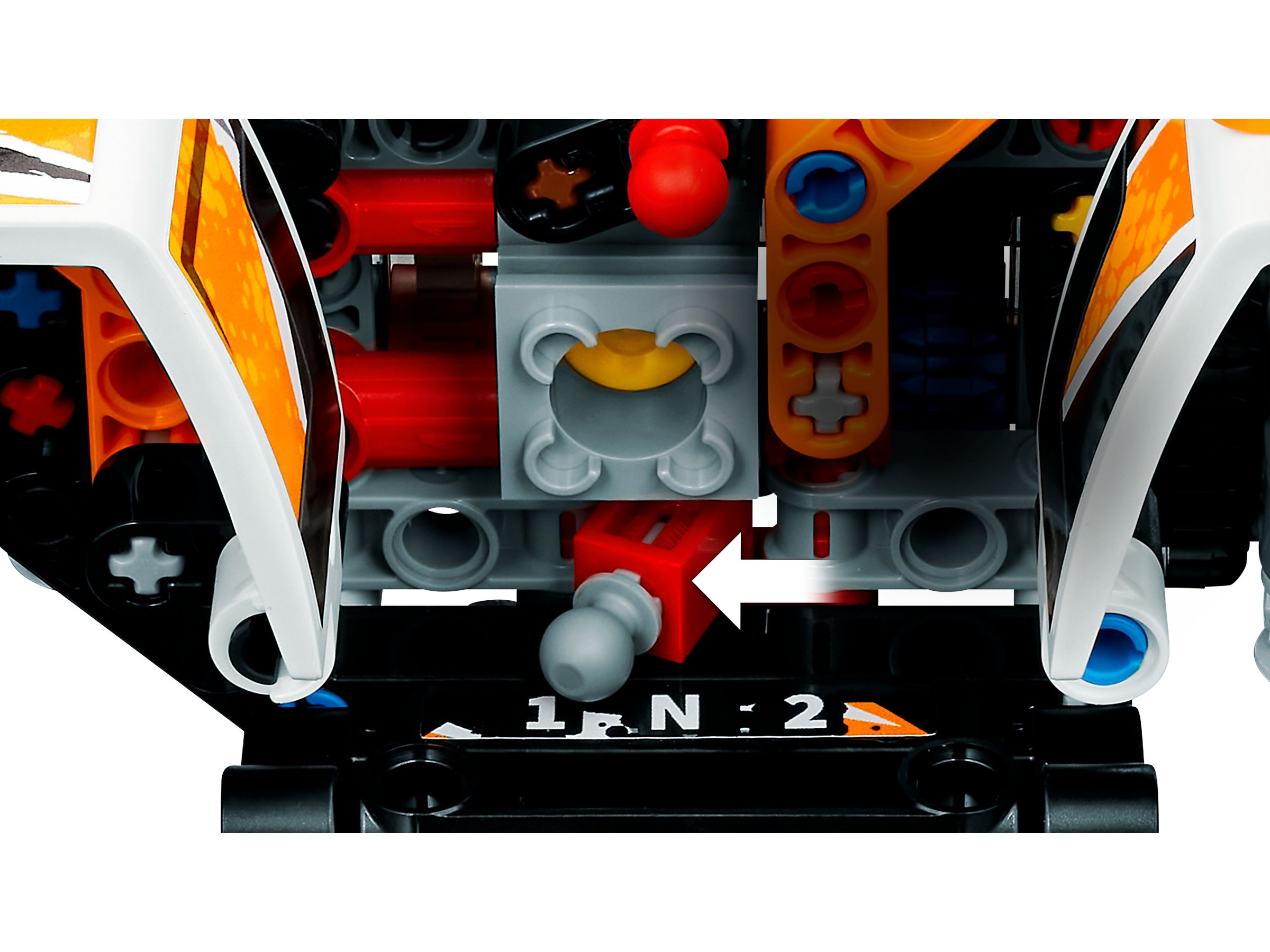 LEGO Technic 42139 Geländefahrzeug LEGO_42139_alt7.jpg