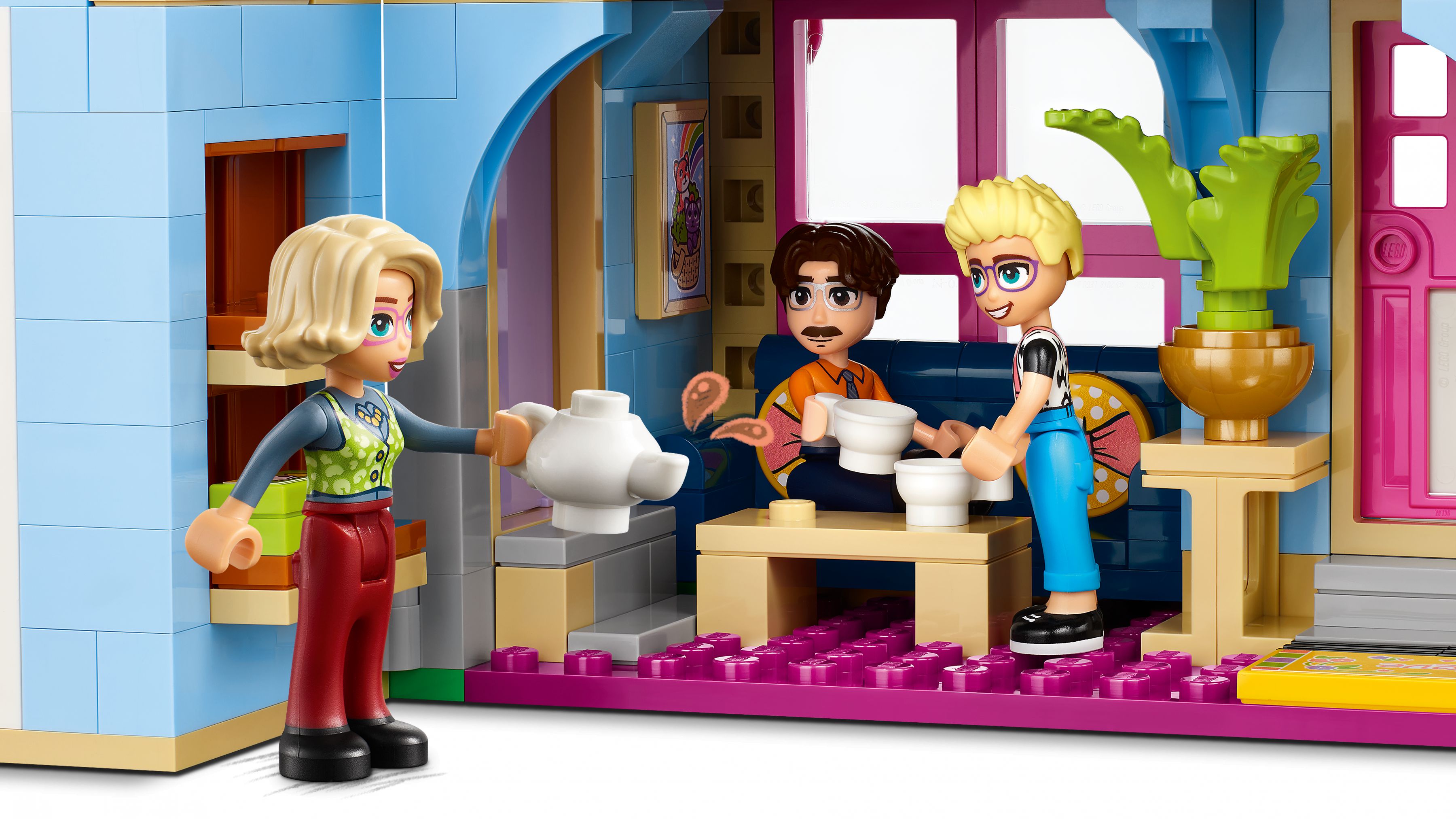 LEGO Friends 42620 Ollys und Paisleys Familien Haus LEGO_42620_web_sec05_nobg.jpg