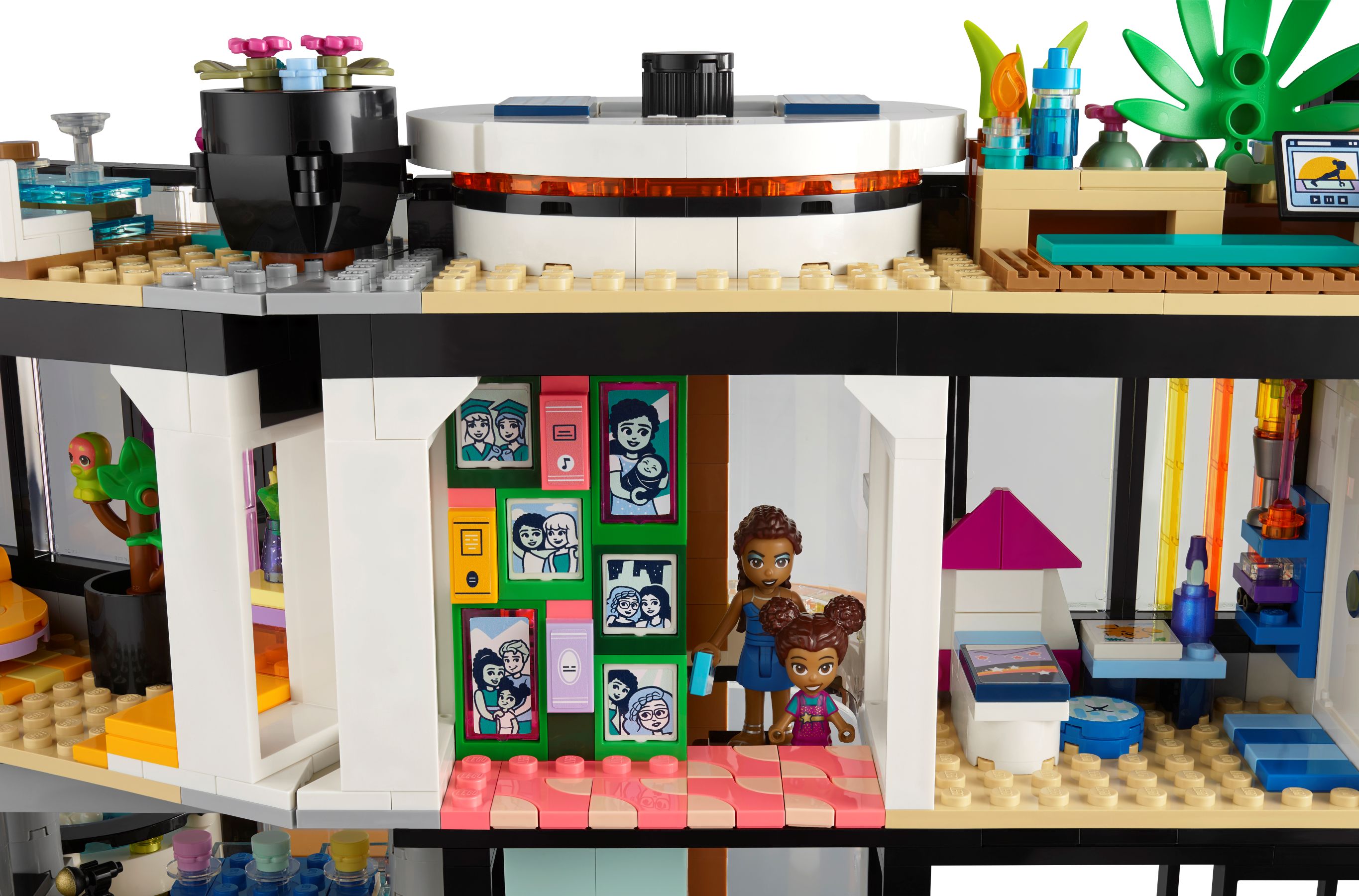 LEGO Friends 42639 Andreas moderne Villa LEGO_42639_alt11.jpg