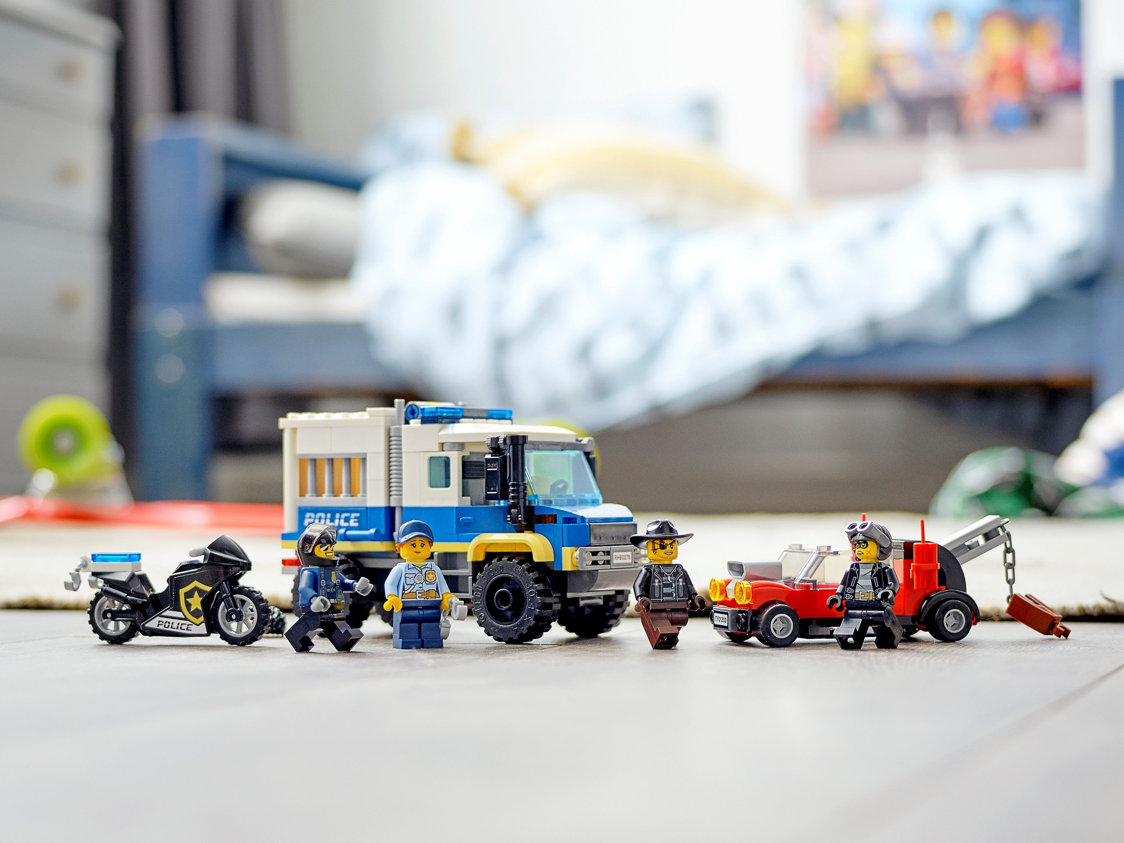 LEGO City 60276 Polizei Gefangenentransporter LEGO_60276_alt9.jpg