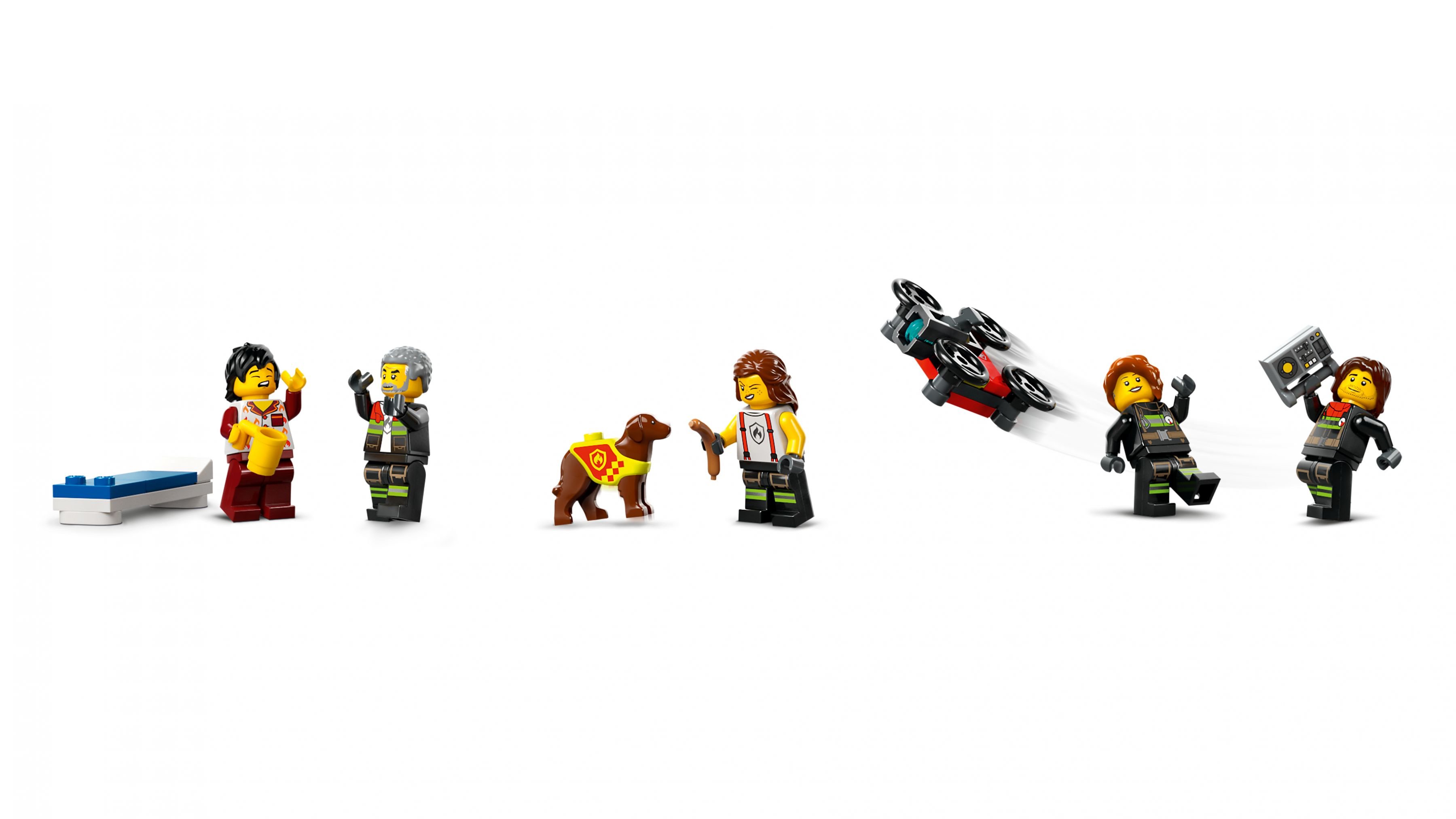 LEGO City 60414 Feuerwehrstation mit Drehleiterfahrzeug LEGO_60414_web_sec01_nobg.jpg
