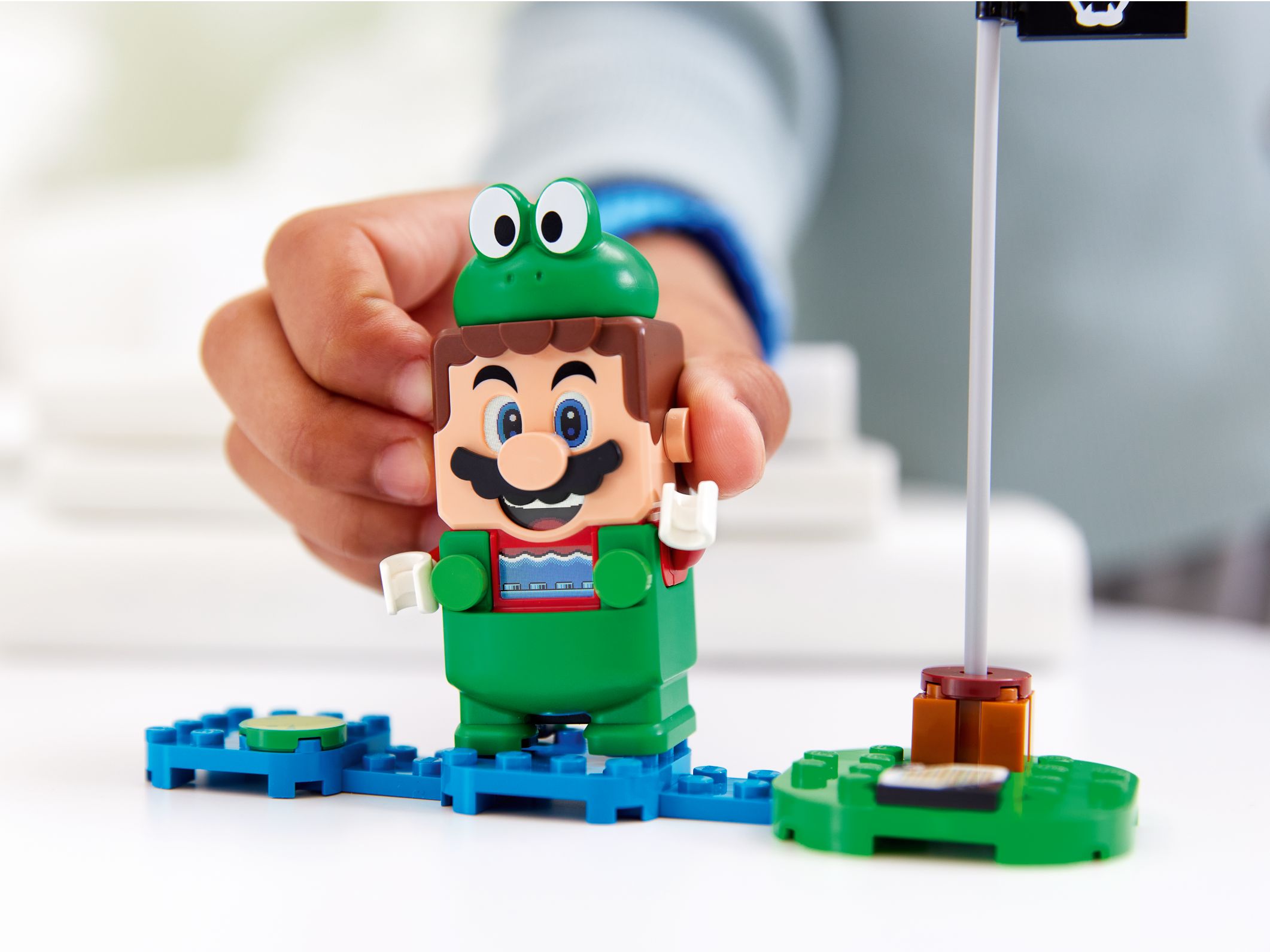 LEGO Super Mario 71392 Frosch-Mario Anzug LEGO_71392_alt9.jpg