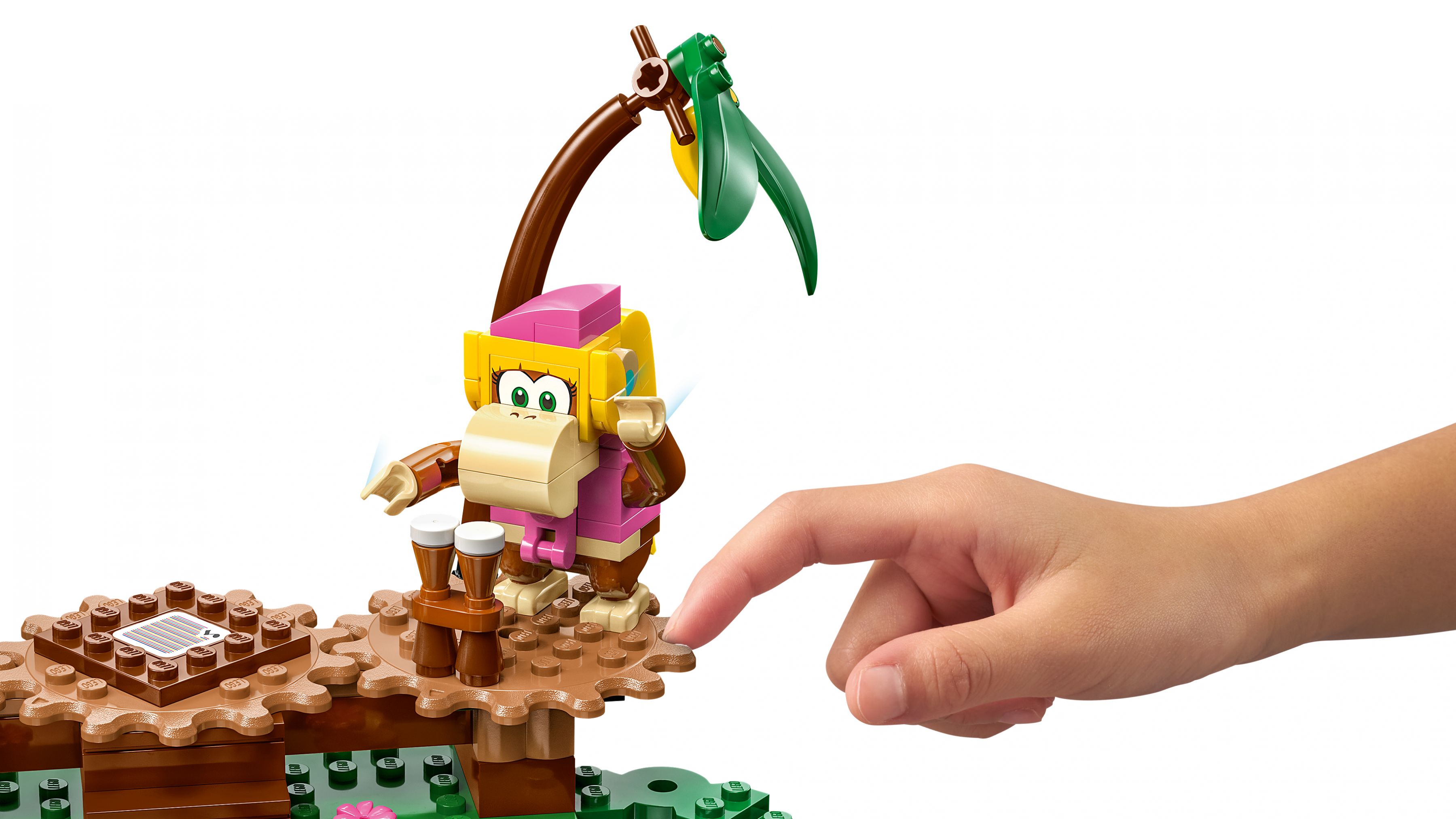 LEGO Super Mario 71421 Dixie Kongs Dschungel-Jam – Erweiterungsset LEGO_71421_WEB_SEC05_NOBG.jpg