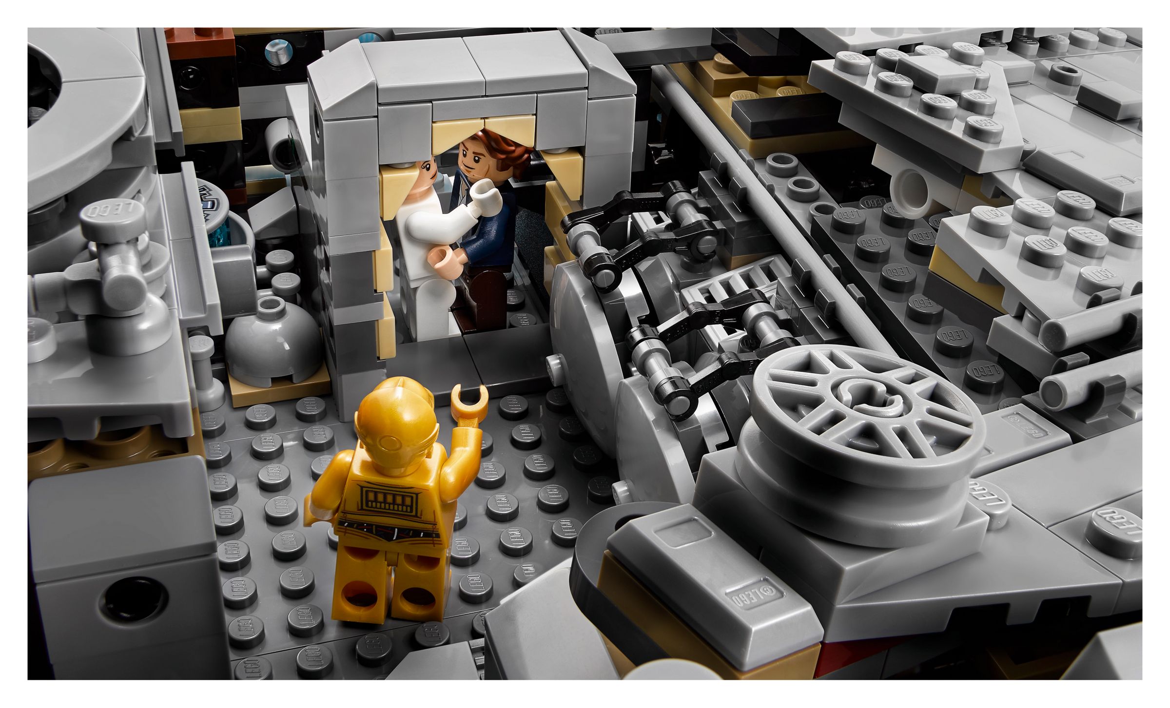 LEGO Star Wars 75192 Millennium Falcon™ LEGO_75192_alt10.jpg