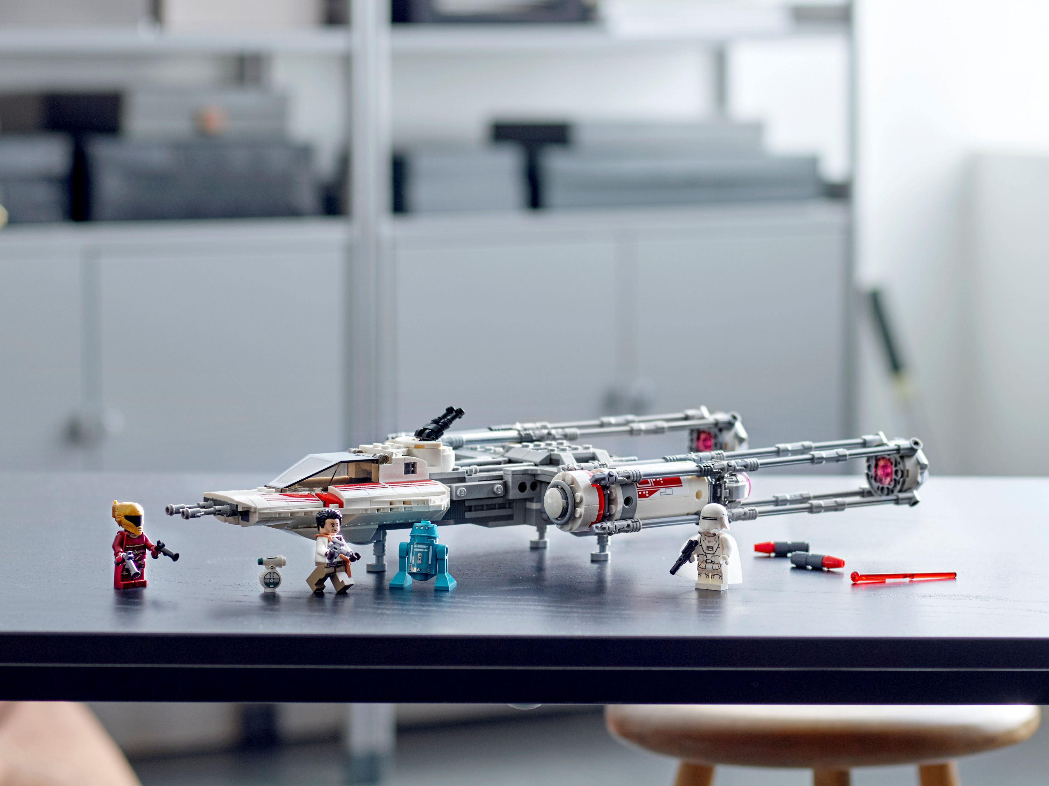 LEGO Star Wars 75249 Widerstands Y-Wing Starfighter™ LEGO_75249_alt10.jpg
