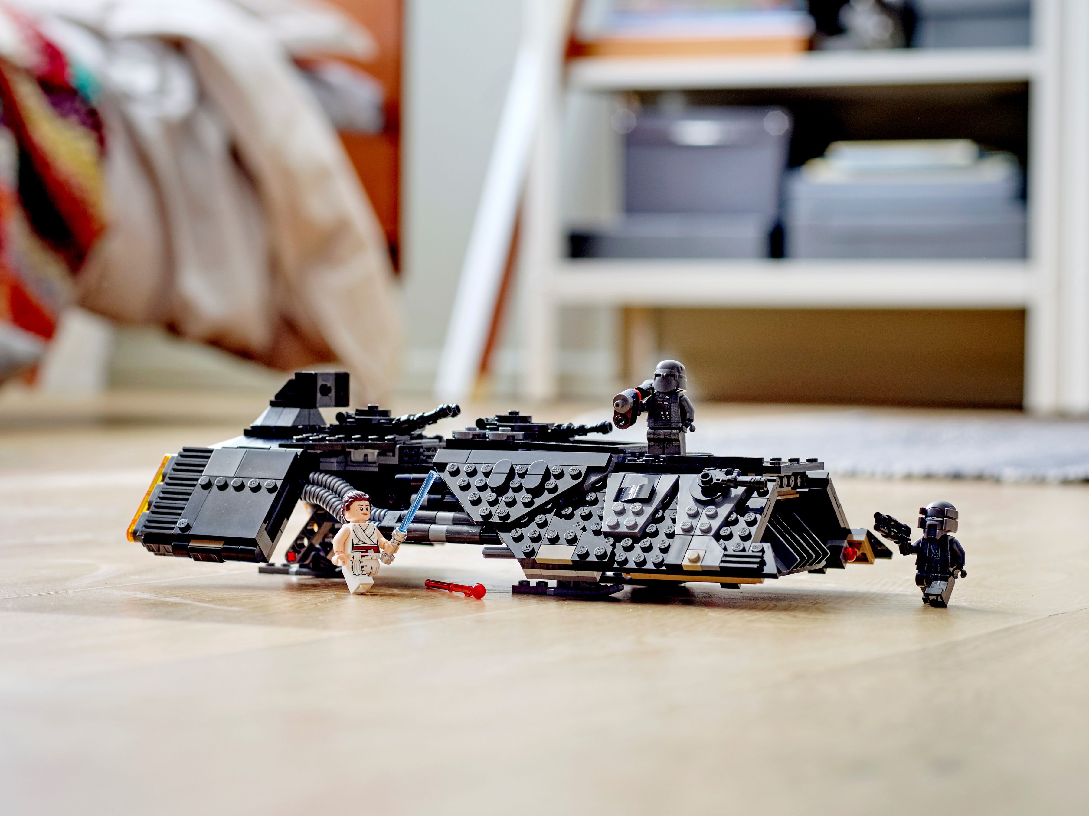 LEGO Star Wars 75284 Transportschiff der Ritter von Ren™ LEGO_75284_alt8.jpg