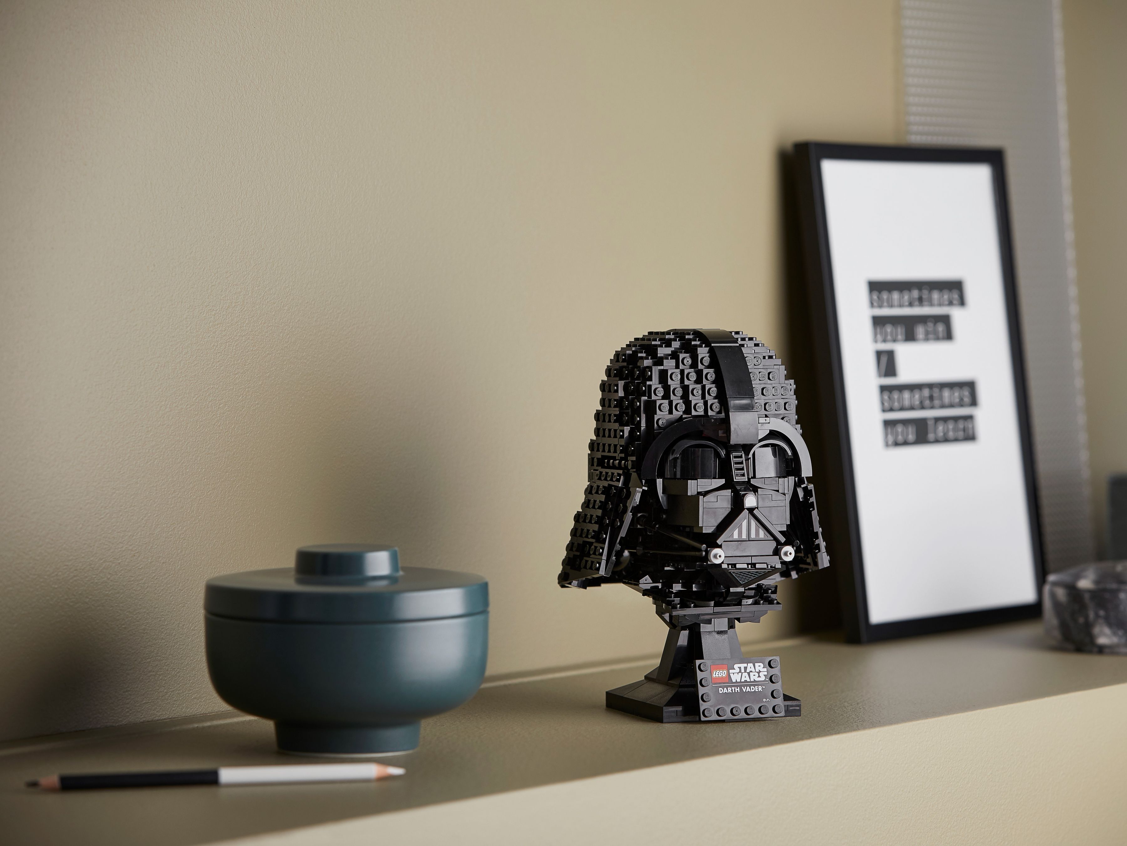 LEGO Star Wars 75304 Darth Vader™ Helm LEGO_75304_alt14.jpg