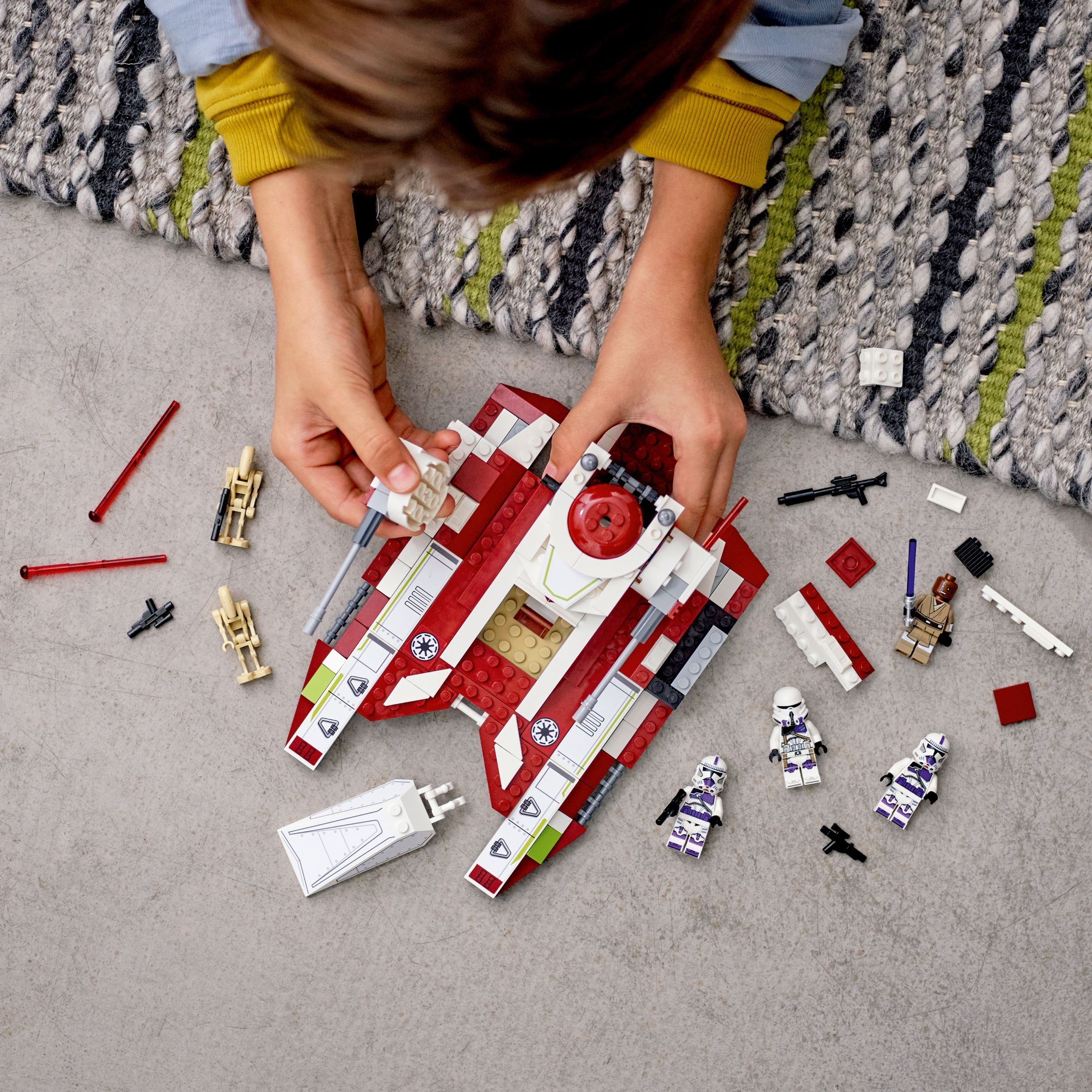 LEGO Star Wars 75342 Republic Fighter Tank™ LEGO_75342_alt10.jpg