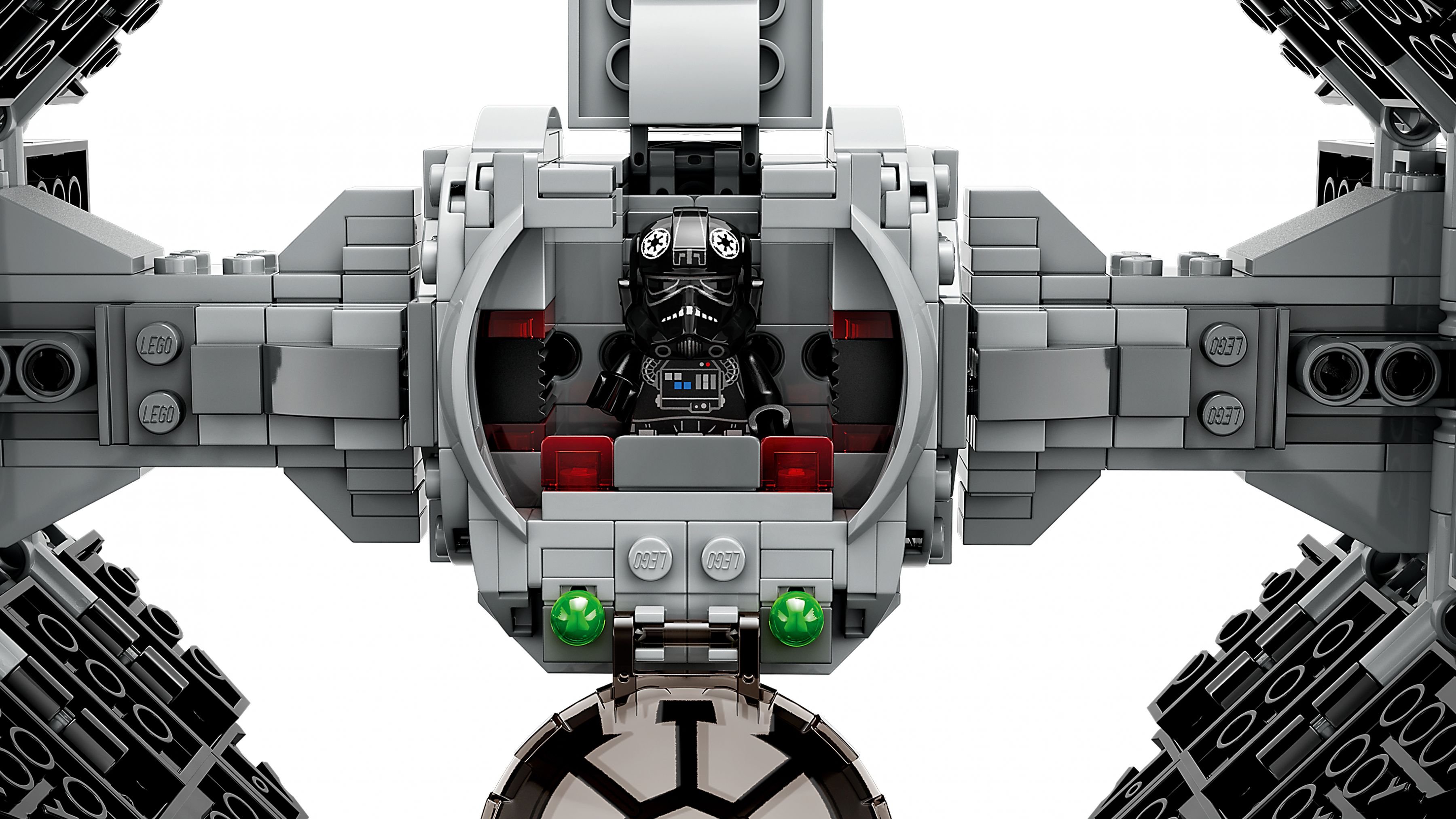 LEGO Star Wars 75348 Mandalorianischer Fang Fighter vs. TIE Interceptor™ LEGO_75348_WEB_SEC02_NOBG.jpg