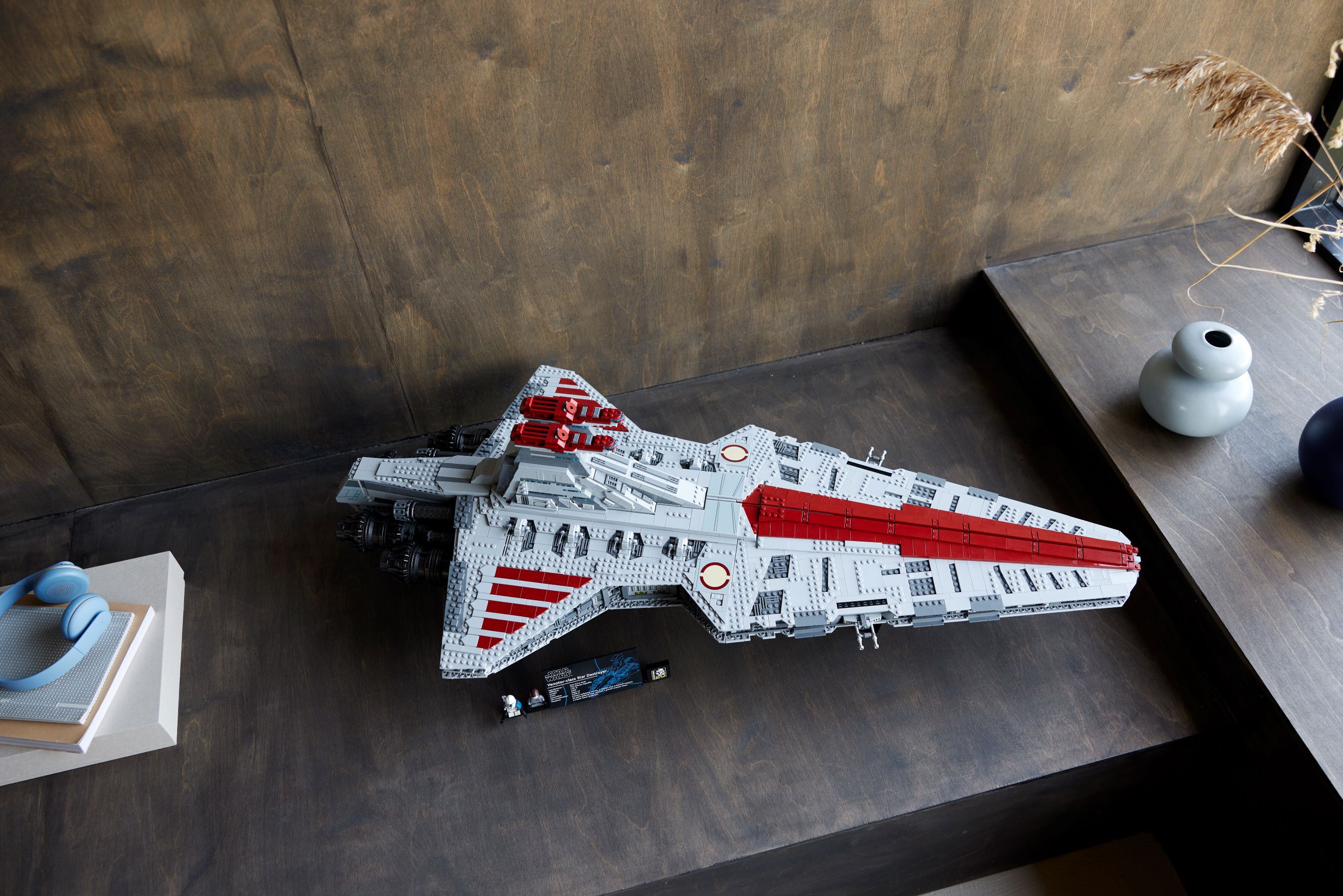 LEGO Star Wars 75367 Republikanischer Angriffskreuzer der Venator-Klasse LEGO_75367_alt12.jpg
