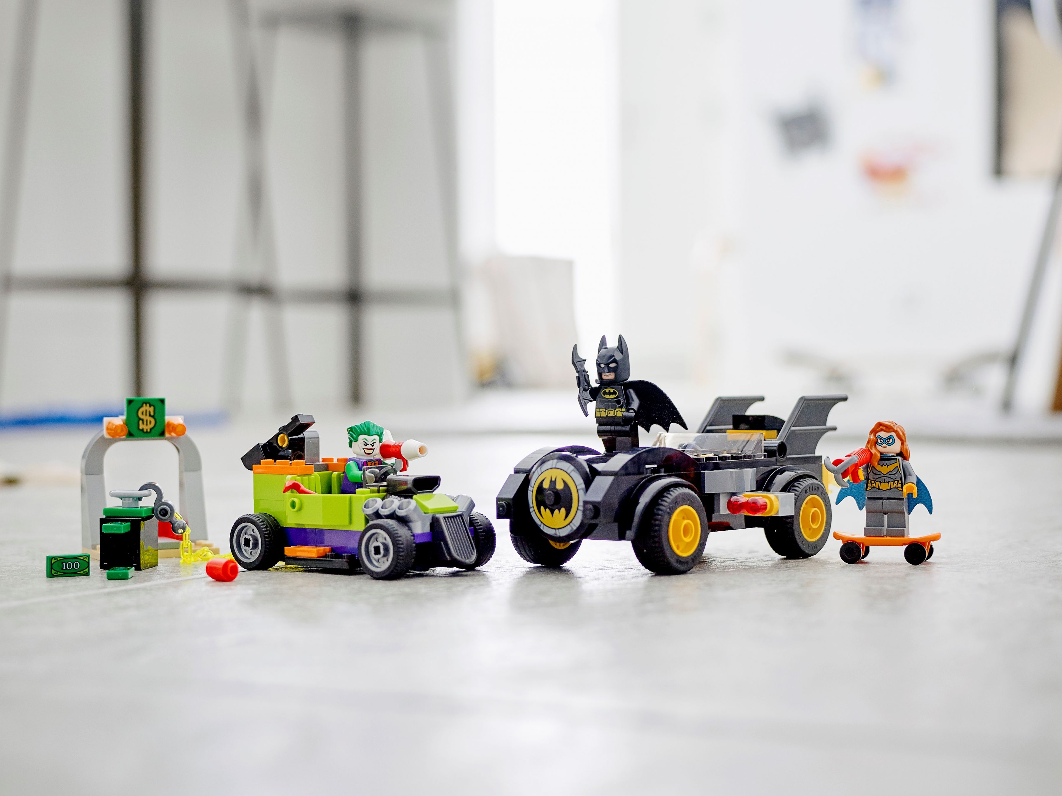 LEGO Super Heroes 76180 Batman™ vs. Joker™: Verfolgungsjagd im Batmobil LEGO_76180_alt10.jpg