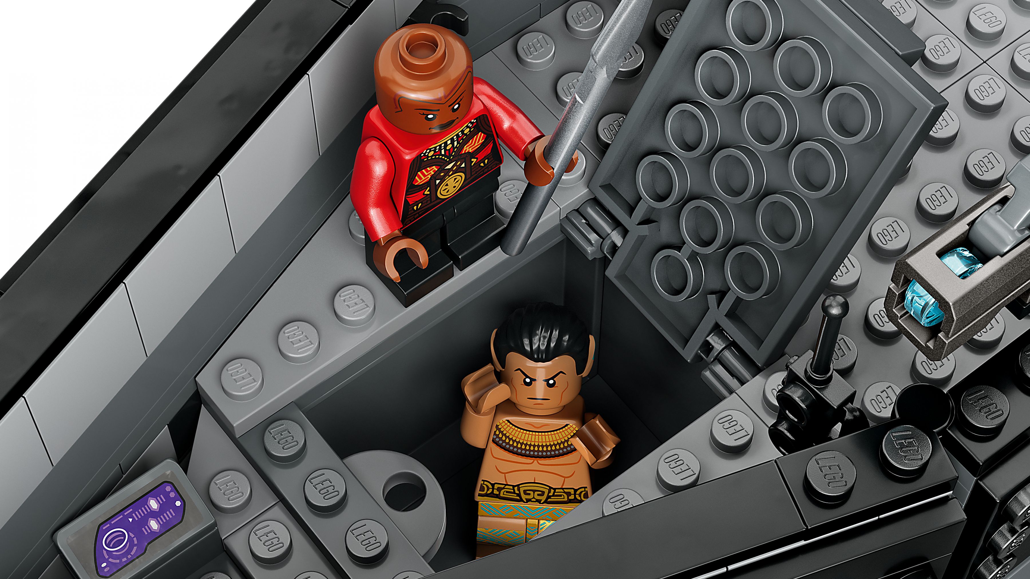 LEGO Super Heroes 76214 Black Panther: Duell auf dem Wasser LEGO_76214_WEB_SEC02_NOBG.jpg