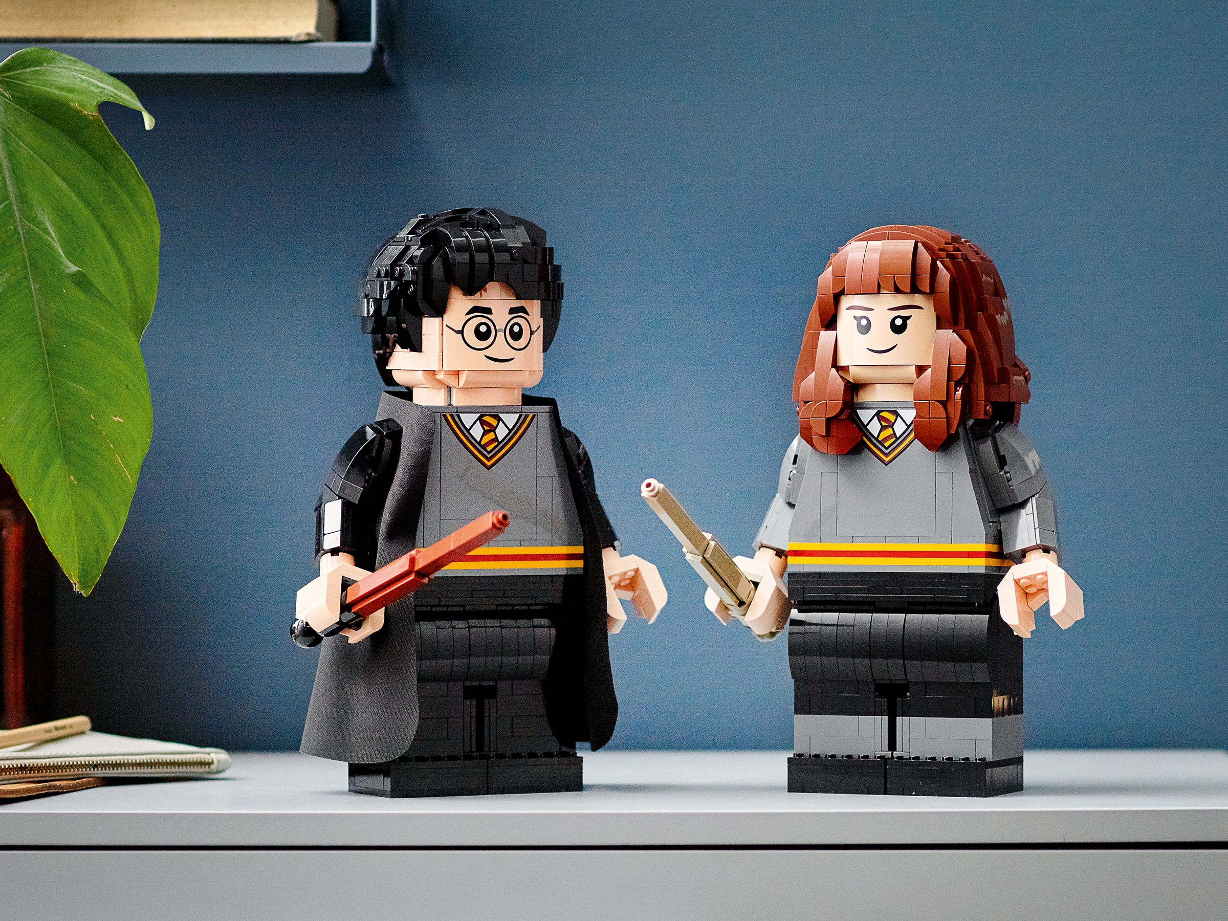 LEGO Harry Potter 76393 Harry Potter™ & Hermine Granger™ LEGO_76393_alt13.jpg