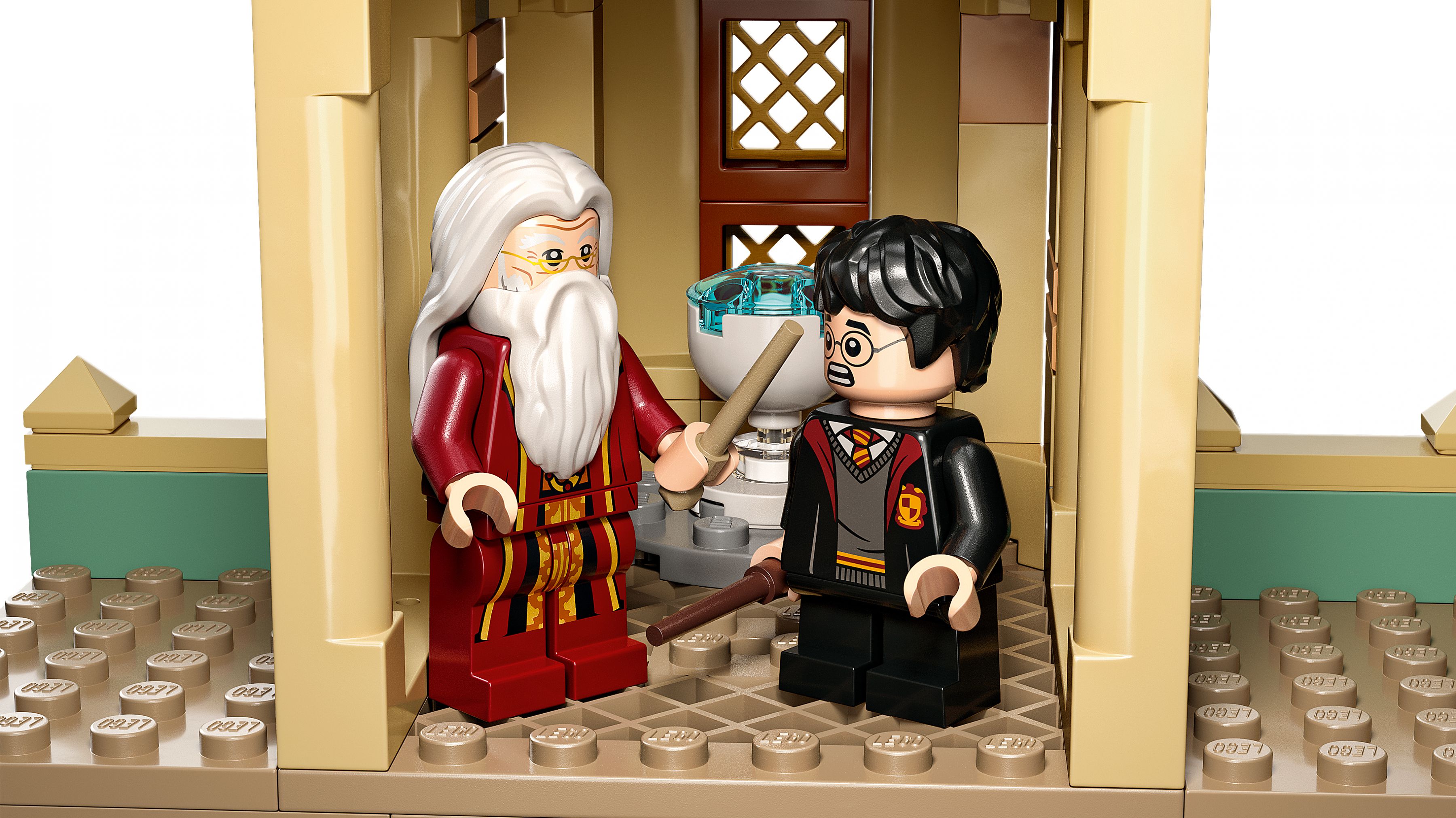 LEGO Harry Potter 76402 Hogwarts™: Dumbledores Büro LEGO_76402_alt4.jpg