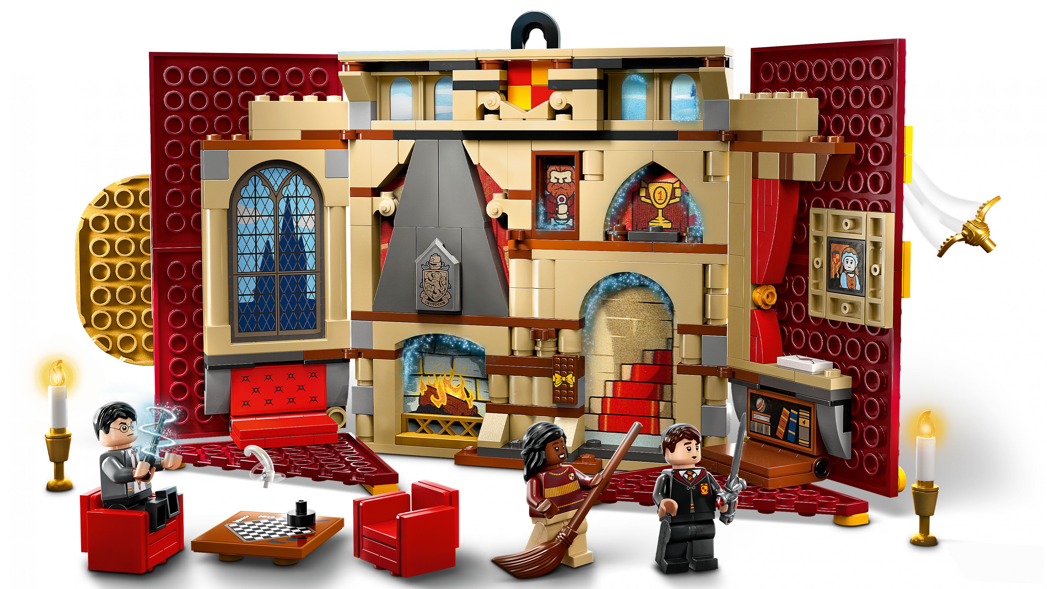 LEGO Harry Potter 76409 Hausbanner Gryffindor™ LEGO_76409_WEB_SEC04_NOBG.jpg