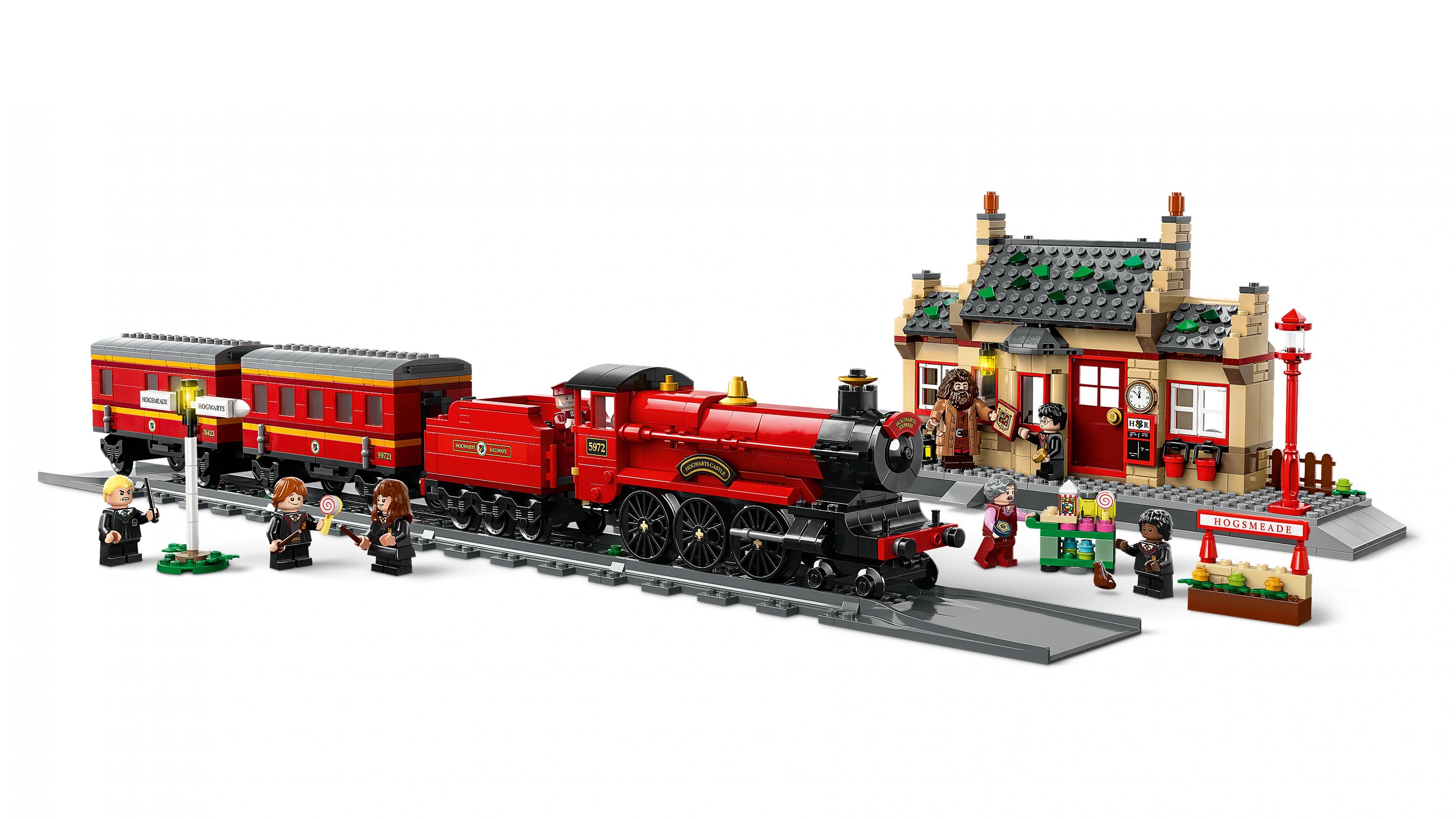 LEGO Harry Potter 76423 Hogwarts Express™ & der Bahnhof von Hogsmeade™ LEGO_76423_WEB_SEC02_NOBG.jpg
