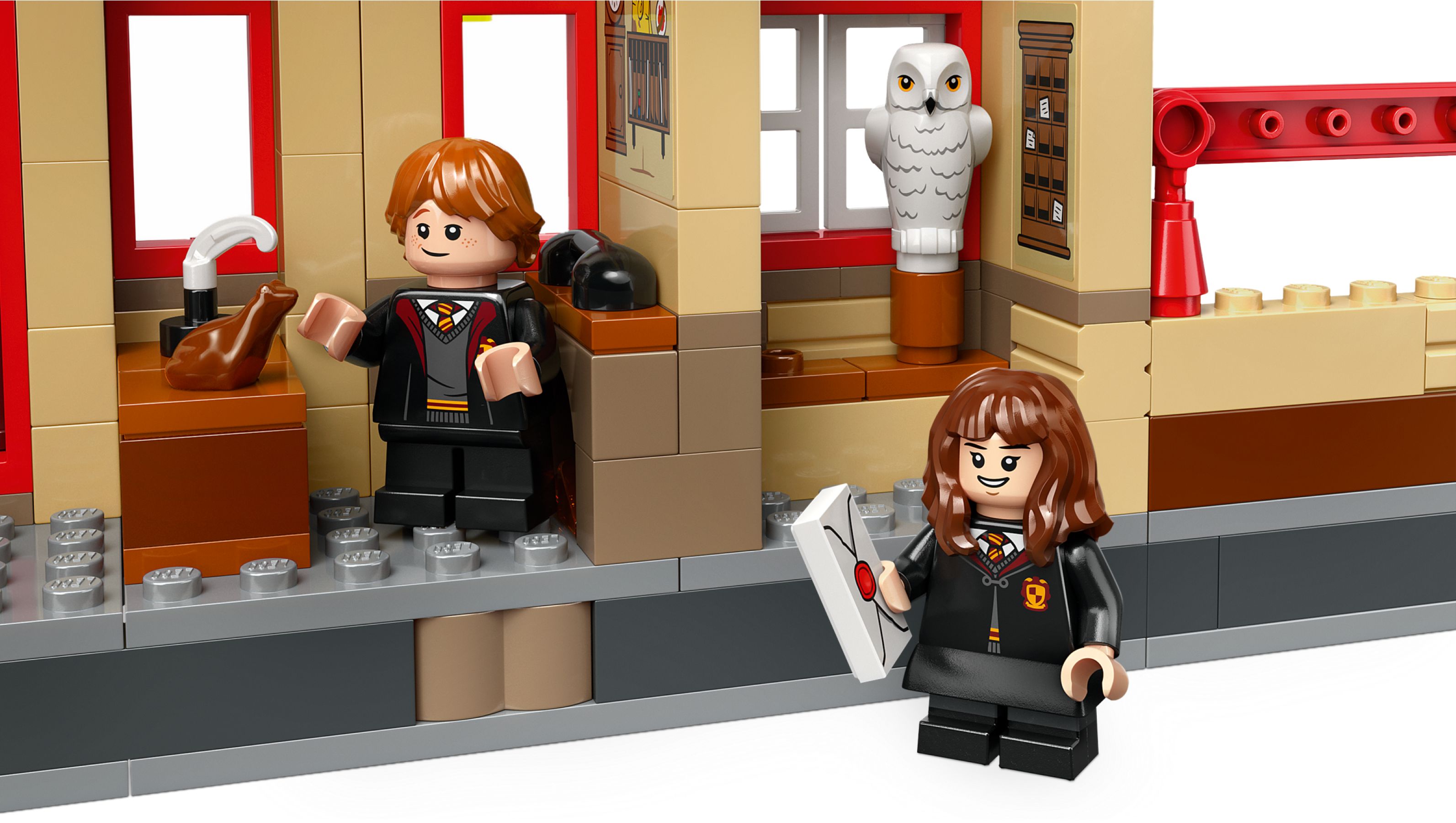 LEGO Harry Potter 76423 Hogwarts Express™ & der Bahnhof von Hogsmeade™ LEGO_76423_alt5.jpg