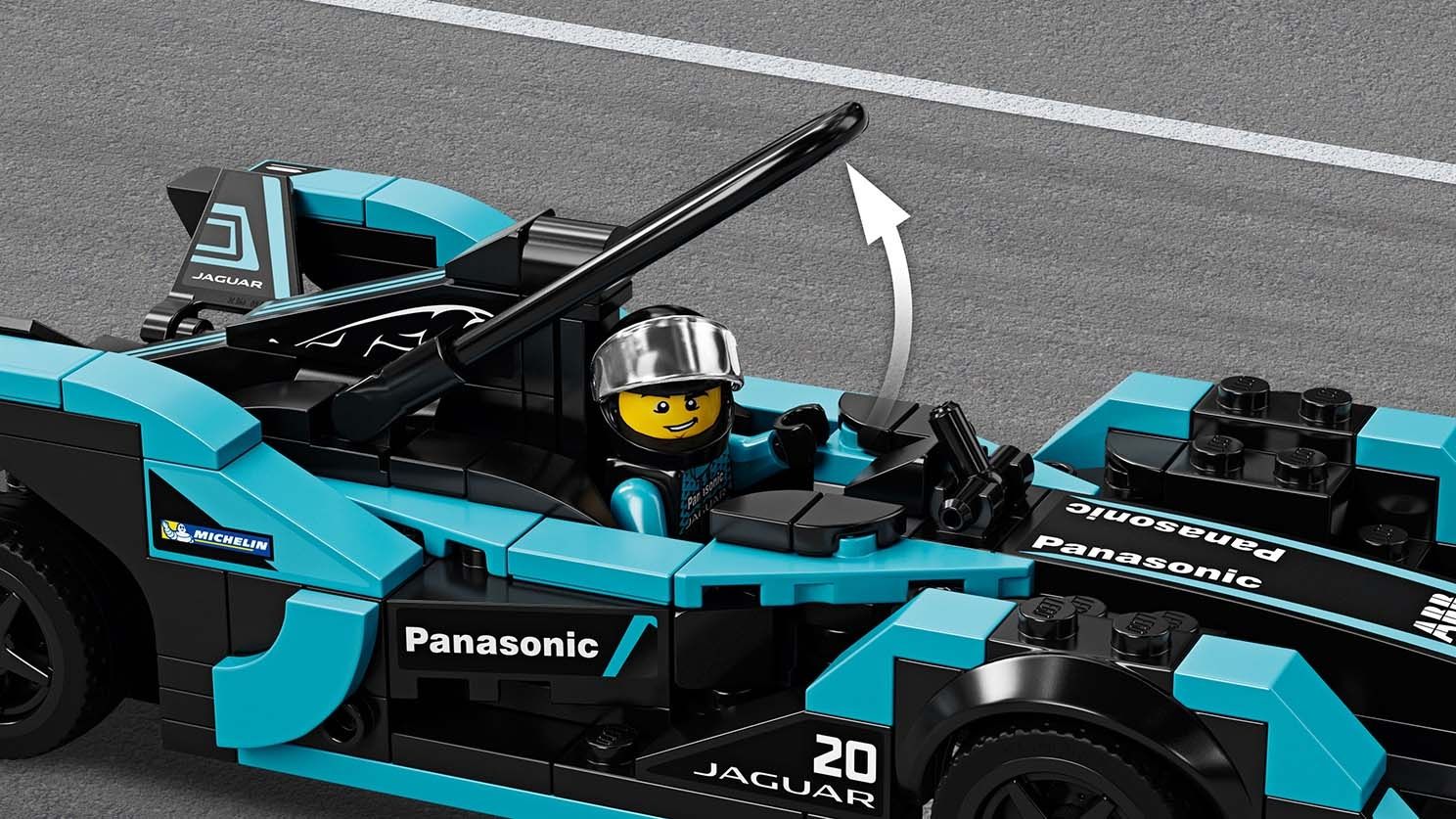 LEGO Speed Champions 76898 Formula E Panasonic Jaguar Racing GEN2 car & Jaguar I-PACE eTROPHY LEGO_76898_WEB_SEC03_1488.jpg
