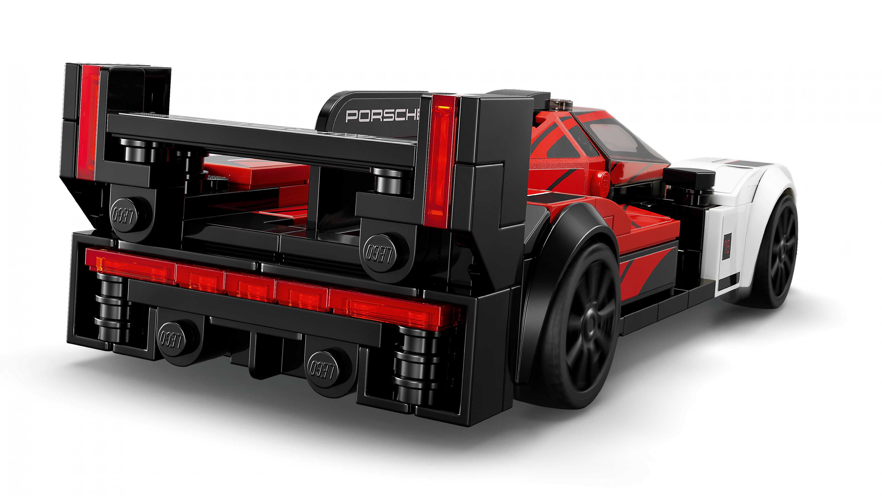 LEGO Speed Champions 76916 Porsche 963 LEGO_76916_WEB_SEC03_NOBG.jpg