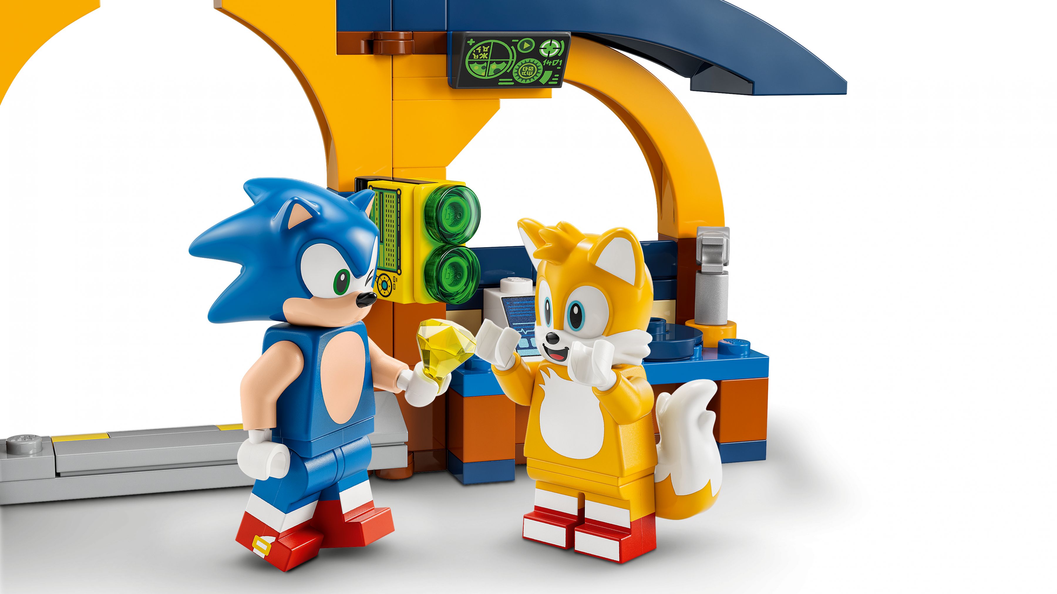 LEGO Sonic the Hedgehog 76991 Tails‘ Tornadoflieger mit Werkstatt LEGO_76991_WEB_SEC01_NOBG.jpg