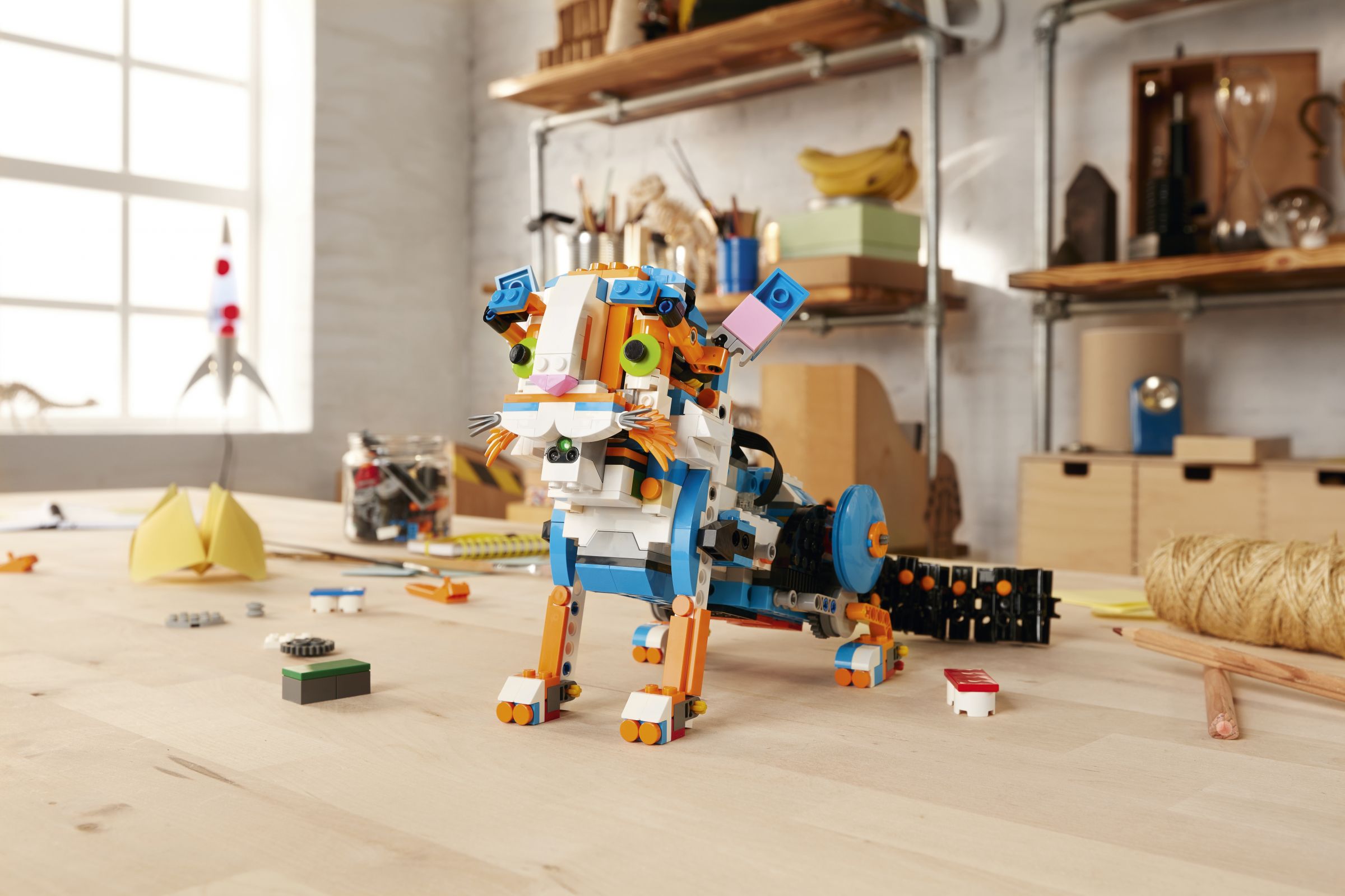 LEGO BOOST 17101 Programmierbares Roboticset LEGO_BOOST_CAT_ALONE_V023.jpg