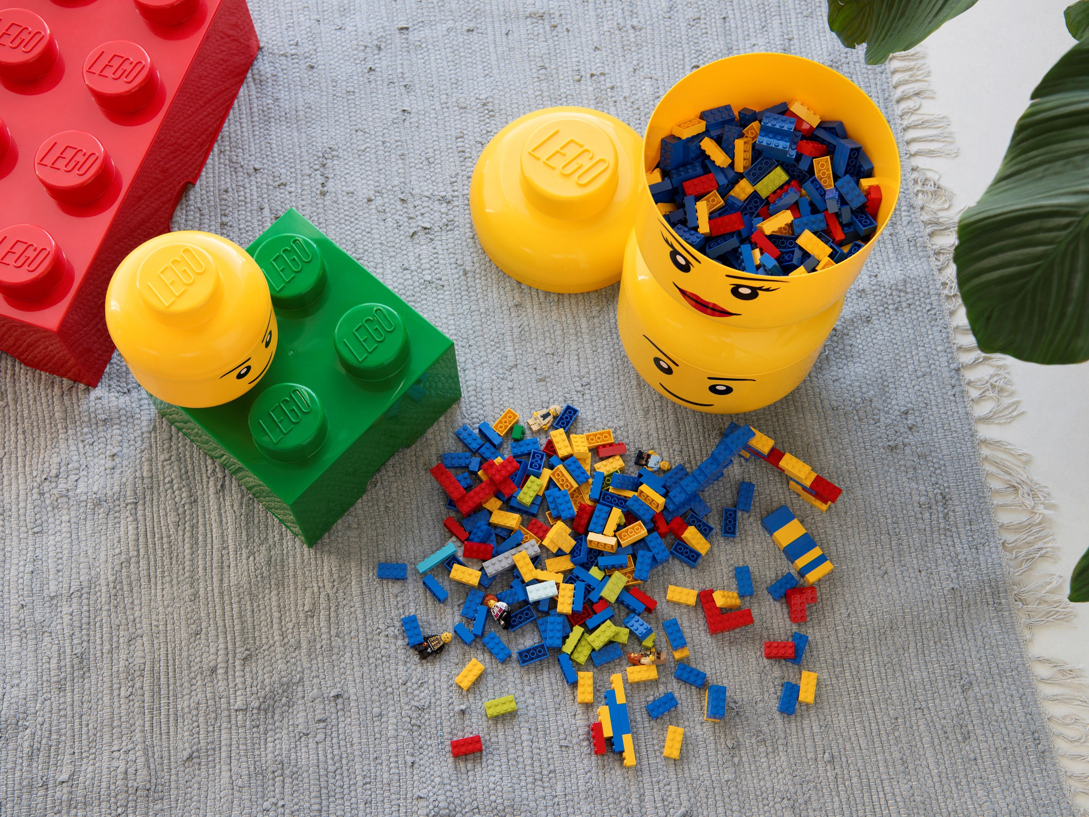 LEGO Gear 5006211 LEGO® Zwinkerkopf – Mini-Aufbewahrungsbox LEGO_head_storage.jpg