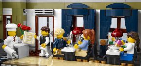LEGO Advanced Models 10243 Pariser Restaurant
