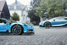 LEGO Technic 42083 Bugatti Chiron