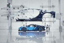 LEGO Technic 42083 Bugatti Chiron