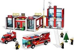 LEGO City 7208 Große Feuerwehr-Station