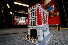 LEGO Ghostbusters 75827 Ghostbusters Feuerwehr-Hauptquartier 75827-Ghostbusters-Firehouse-Headquarters_img01.jpg